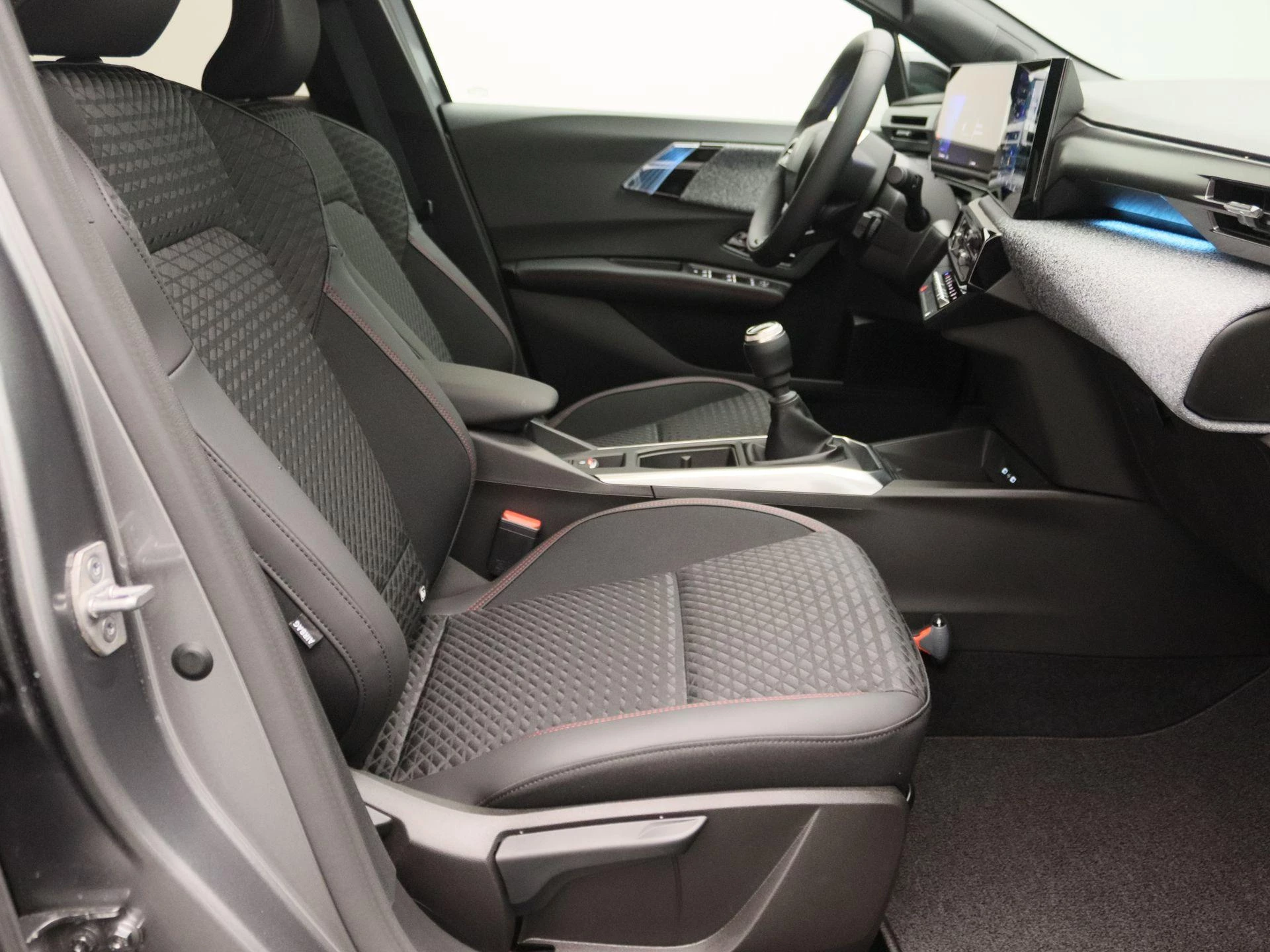 Renault-Clio-image-23