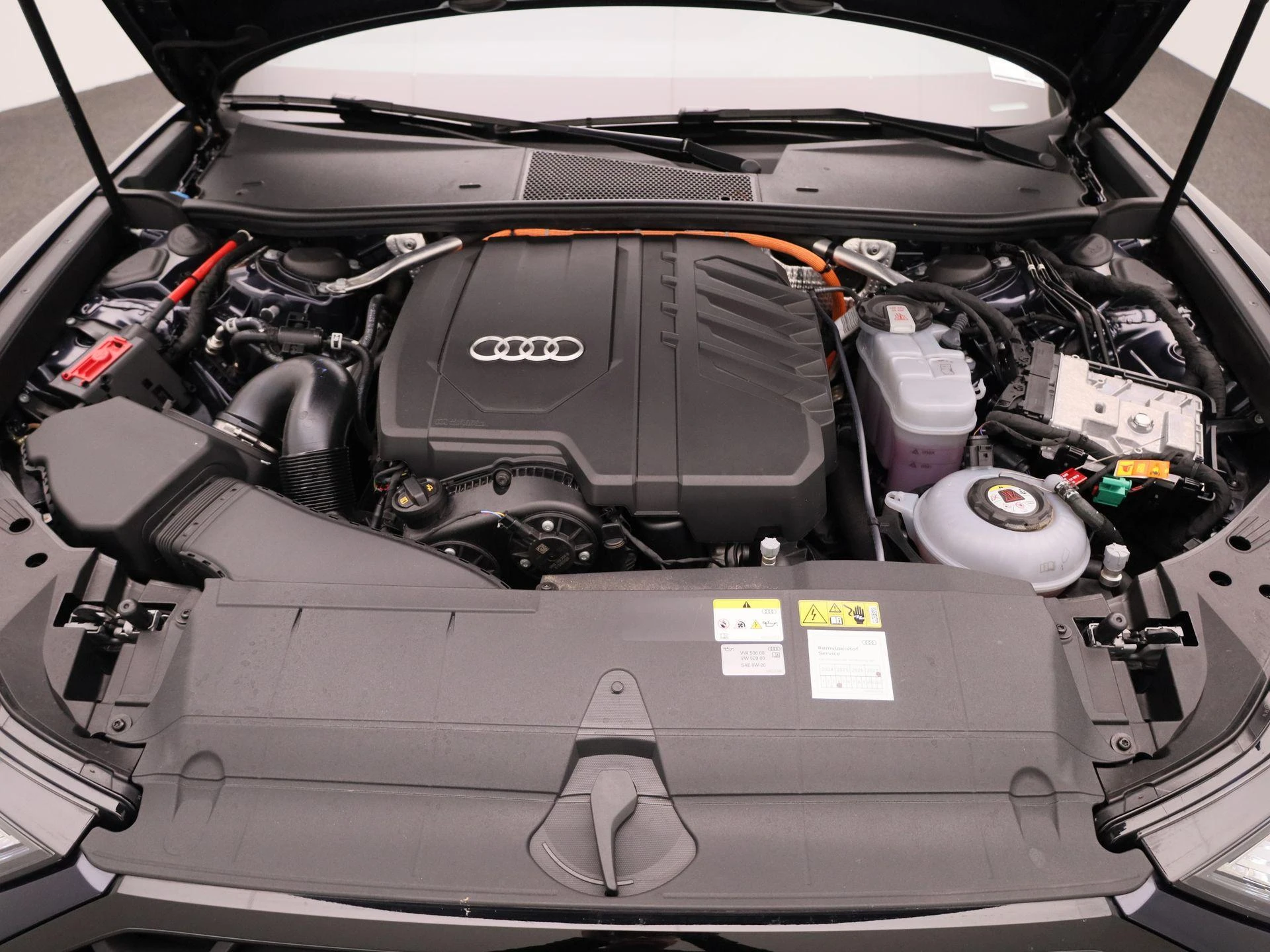 Audi-A6-image-57