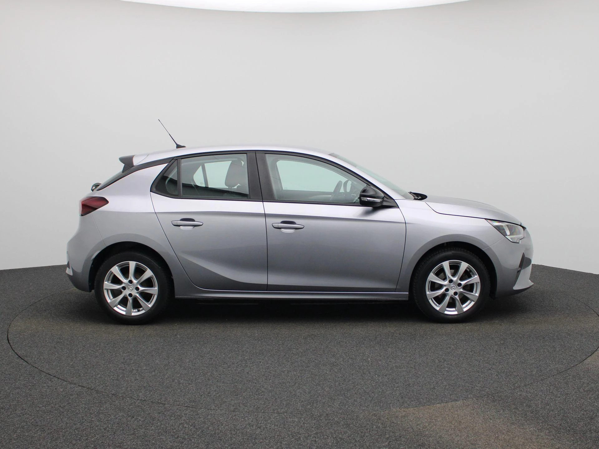 Opel-Corsa-image-5