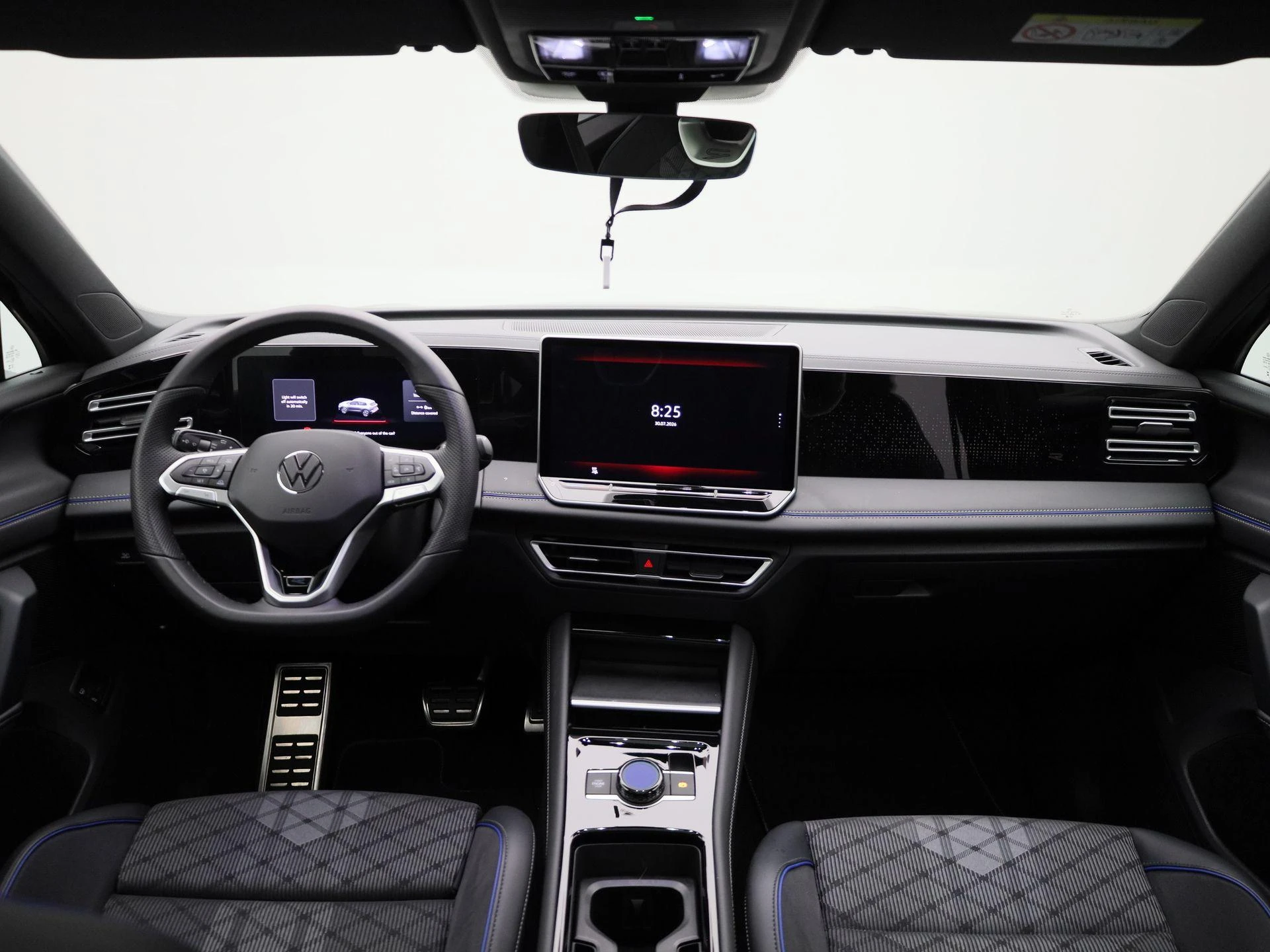 Volkswagen-Tiguan-image-44