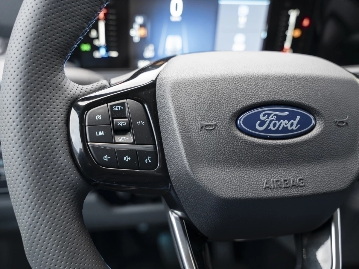 Ford-Transit Custom-image-16