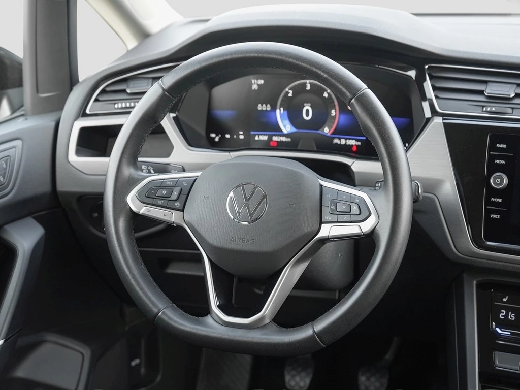 Volkswagen Touran 2.0 TDI Comfortline *AHK*Navi*App-Connect*ACC*PDC*Kamera*DCC*Side-Assist*Sitzhzg.*Climatronic
