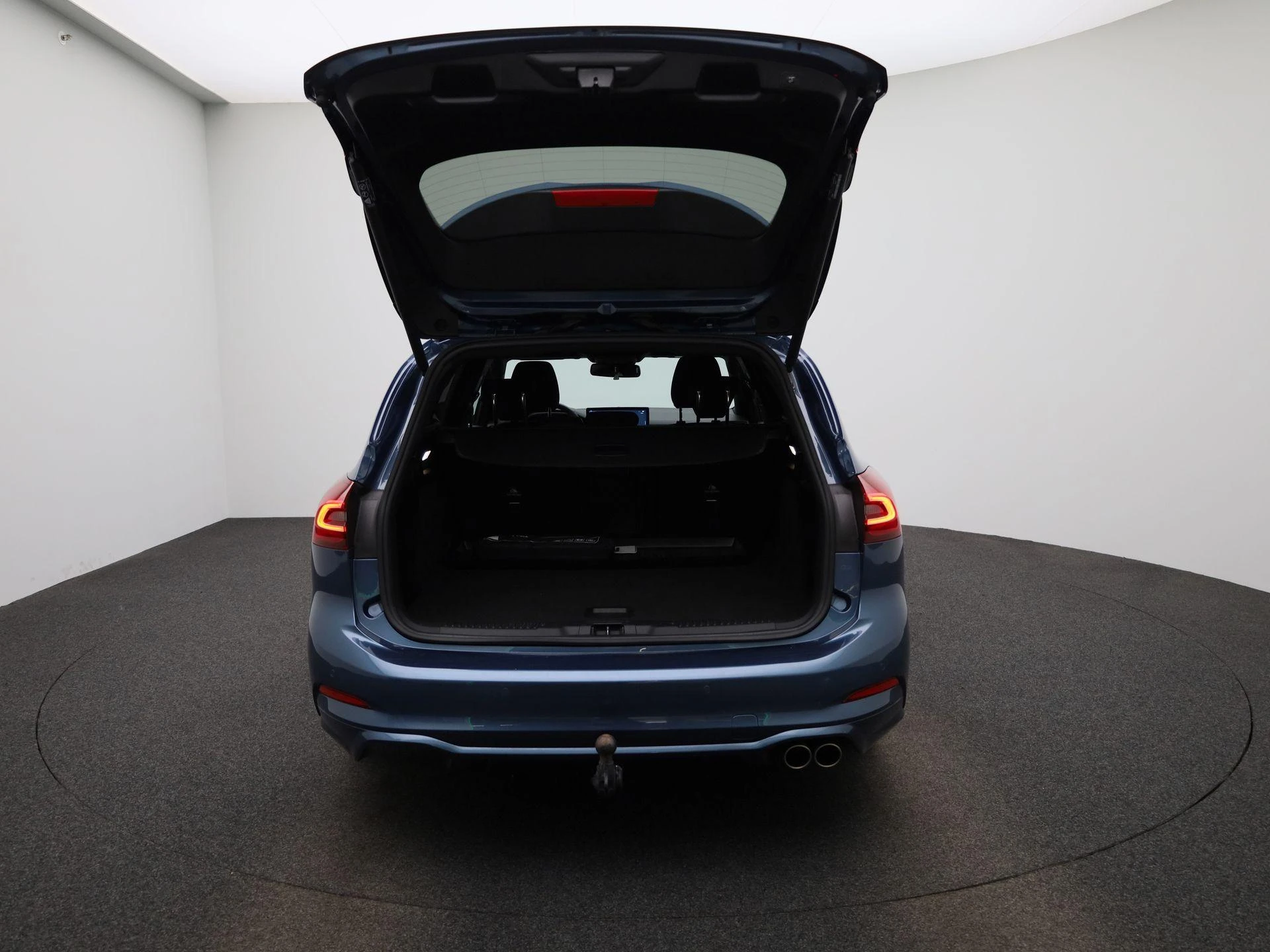 Ford Focus Wagon 1.0 EcoBoost Hybrid ST Line X