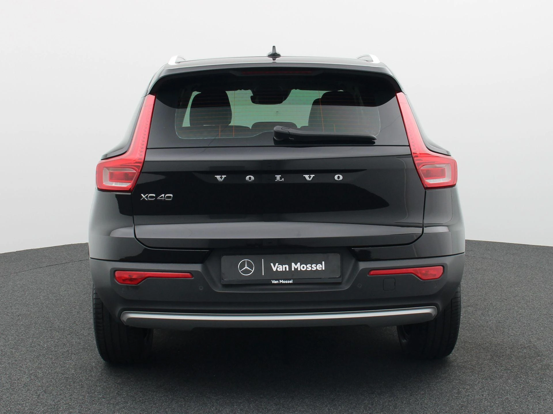 Volvo-XC40-image-4