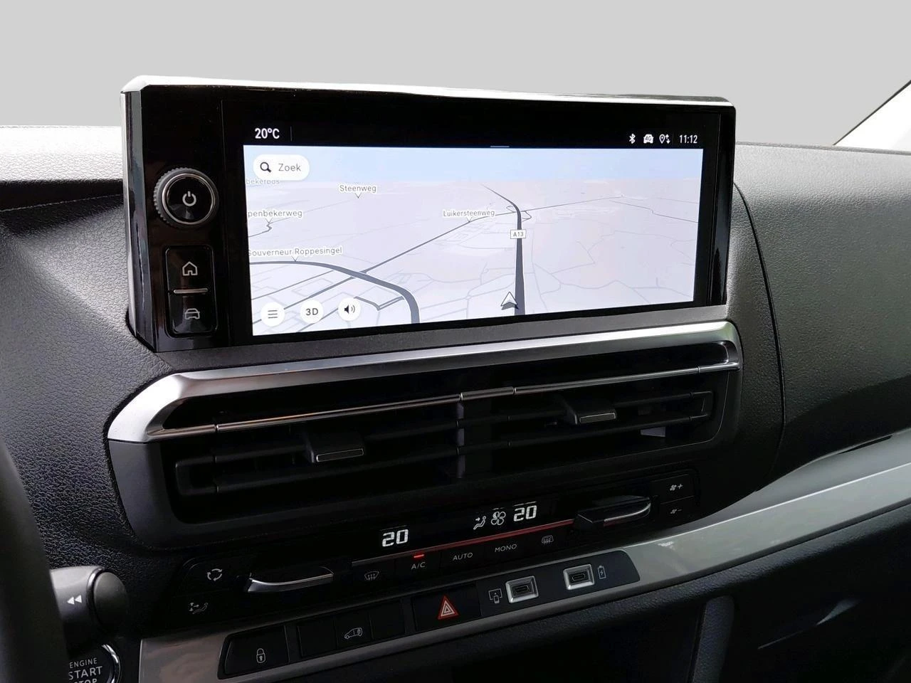 Opel-Vivaro-image-11