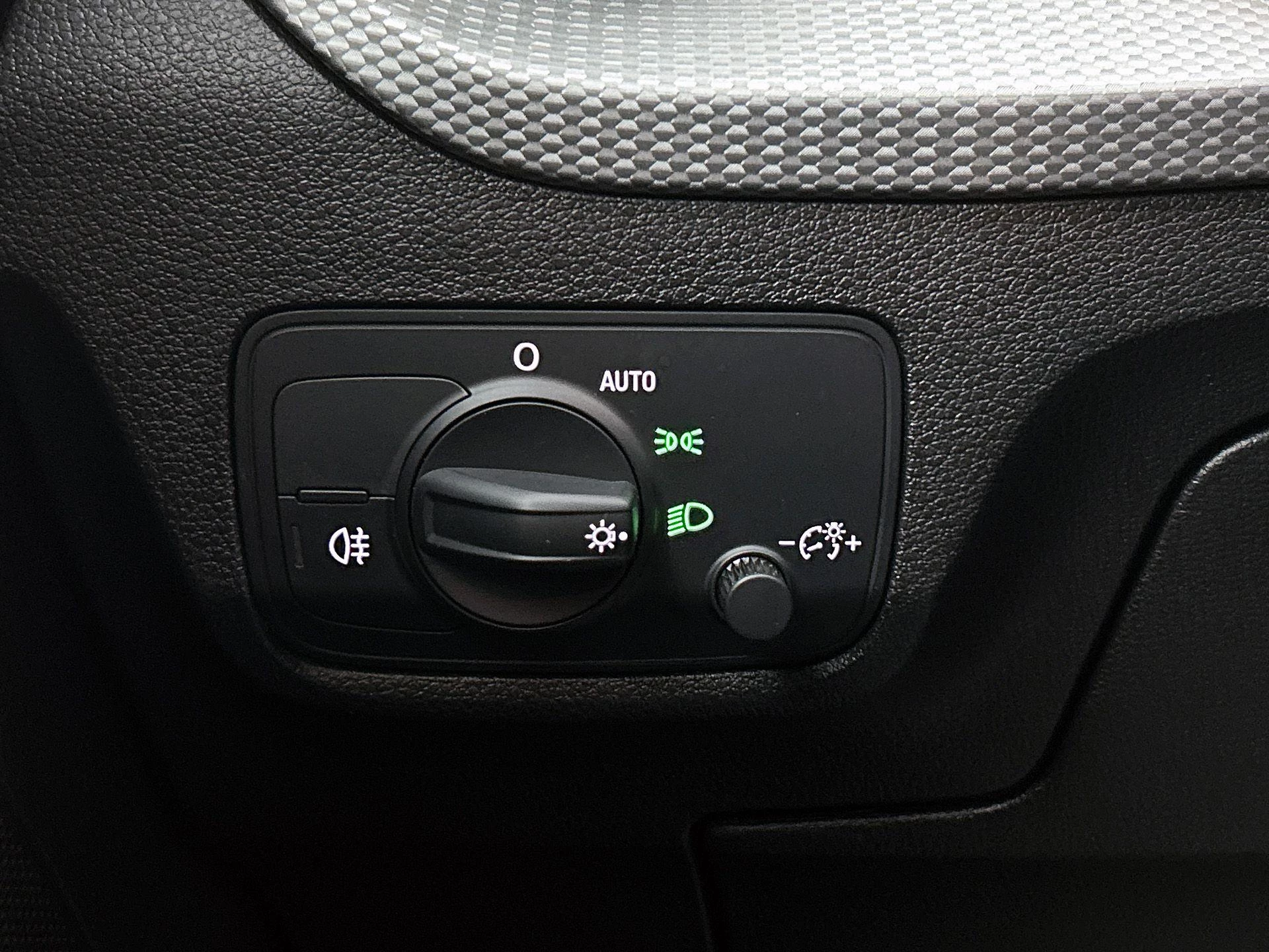 Audi-Q2-image-22