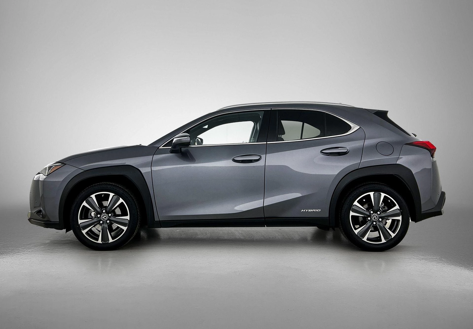 Lexus-UX-image-1