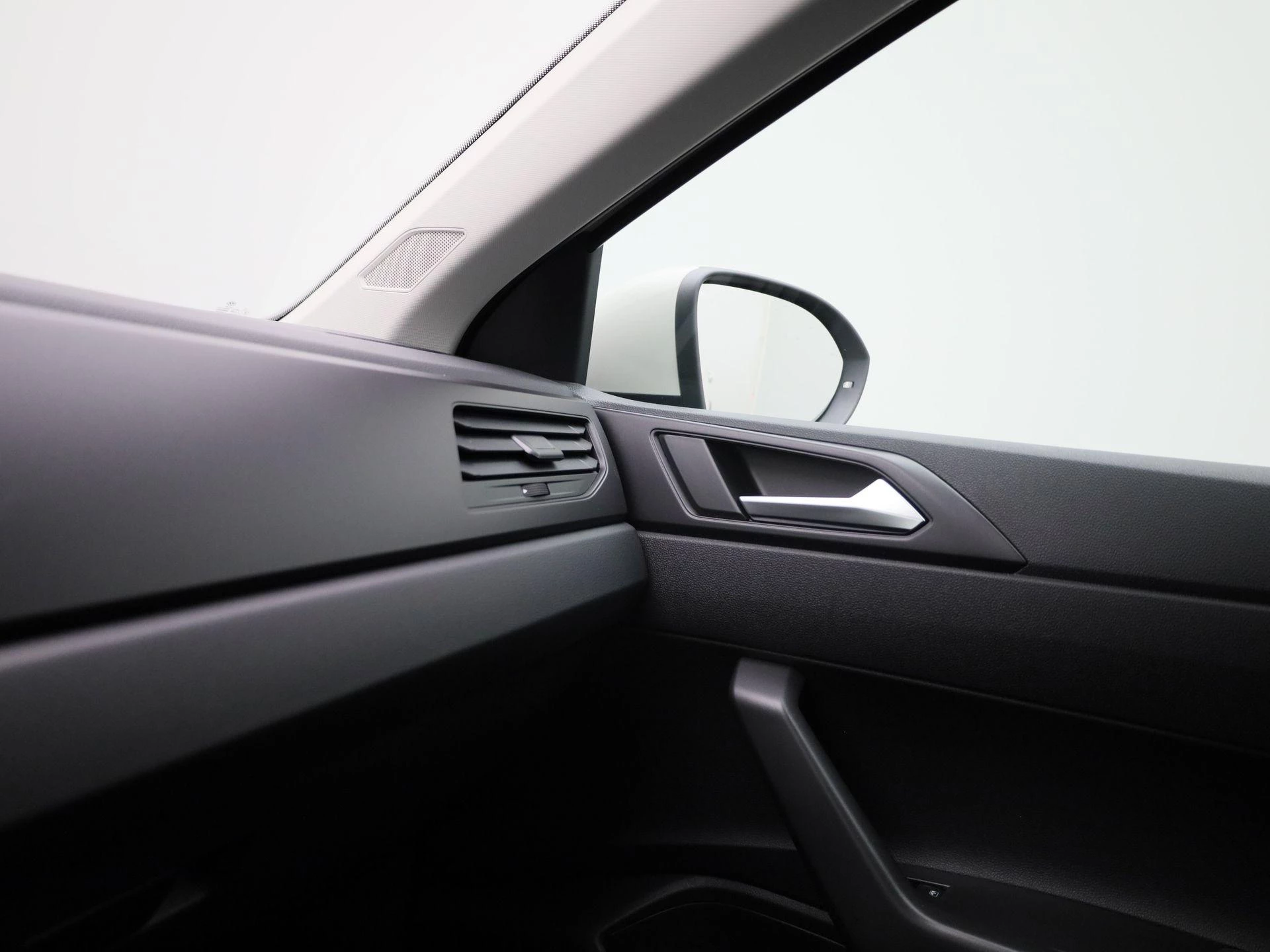 Volkswagen-Taigo-image-20