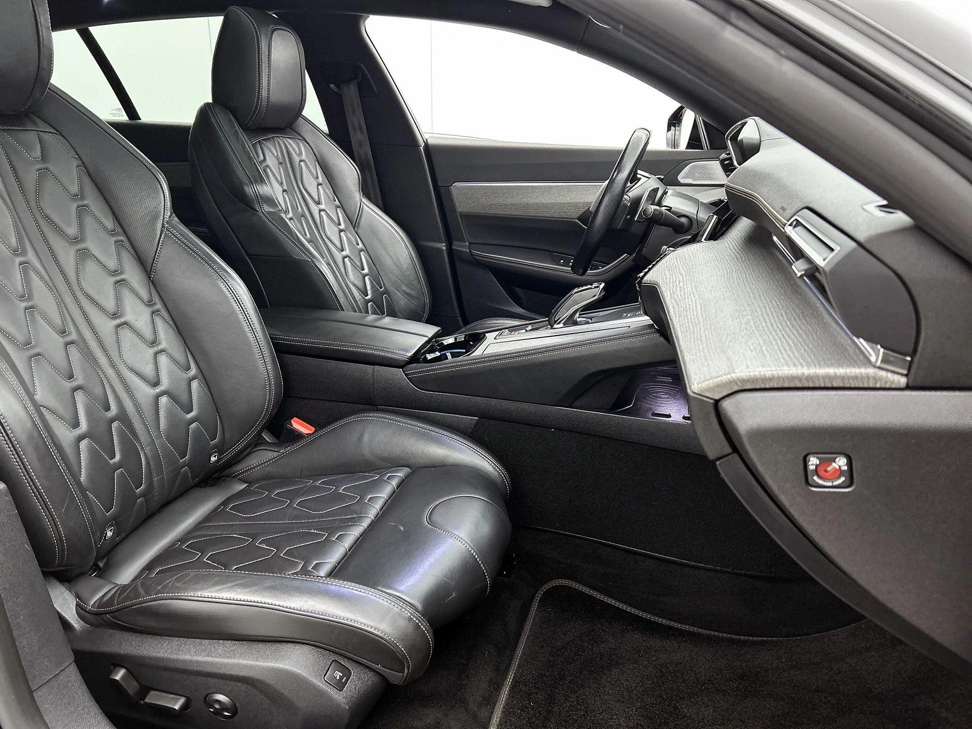 Peugeot-508-image-48
