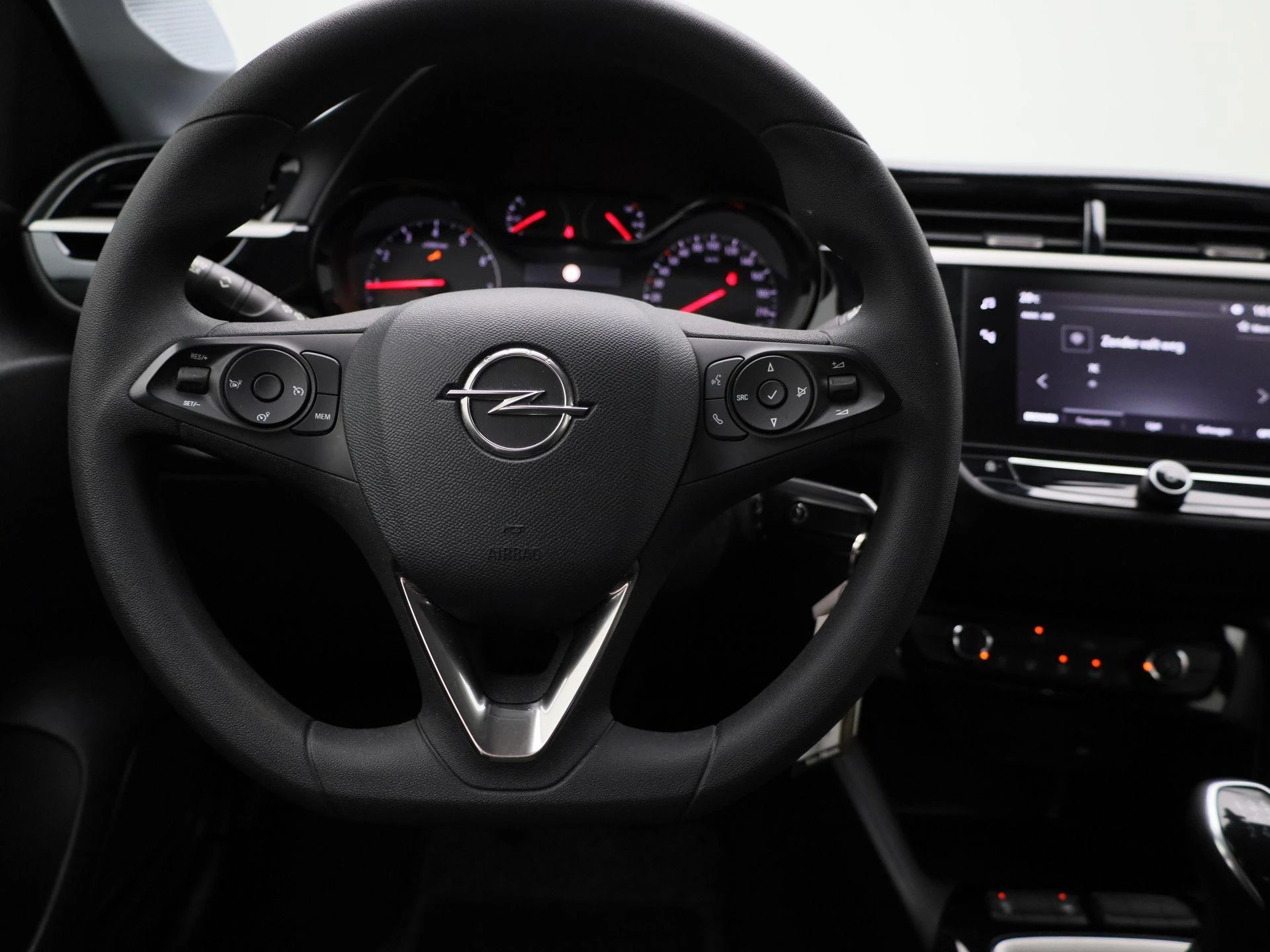 Opel-Corsa-image-6