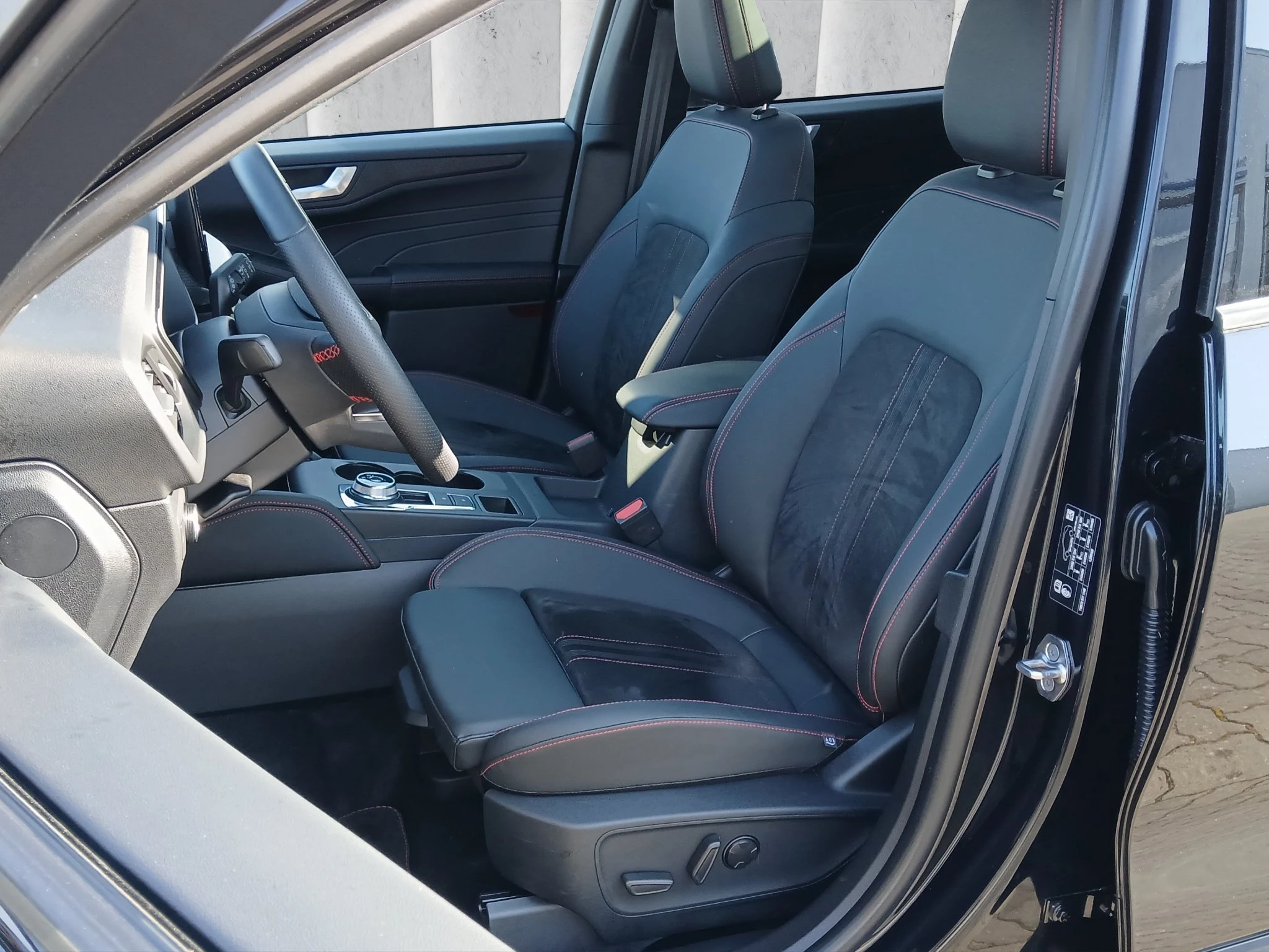 Ford-Kuga-image-9