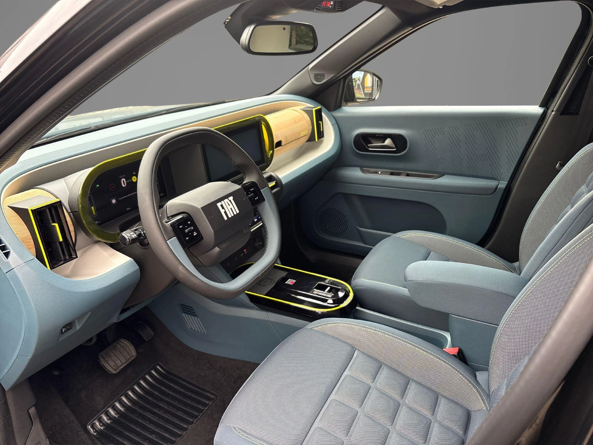 Fiat-Grande Panda-image-2