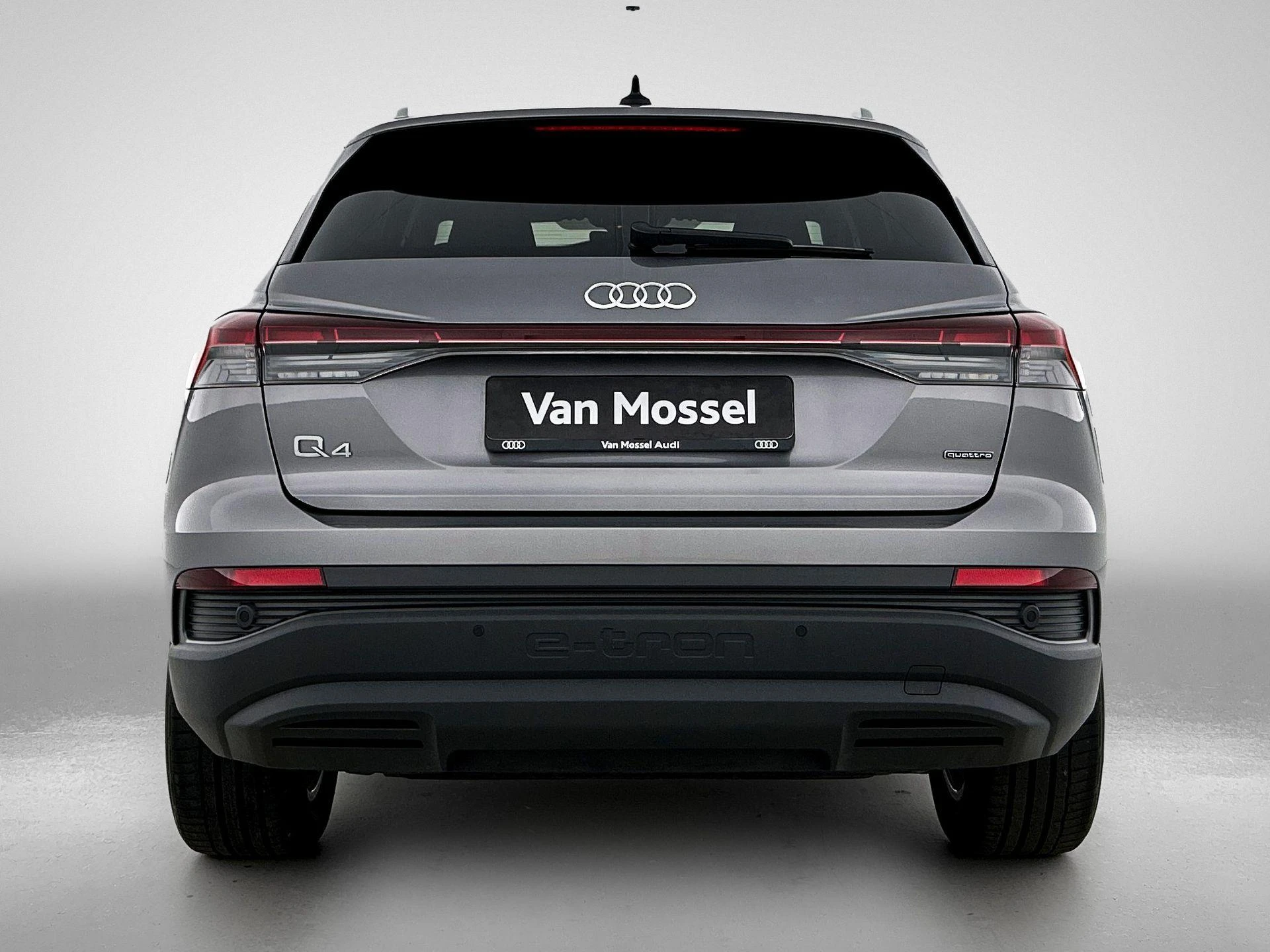 Audi-Q4 e-tron-image-3