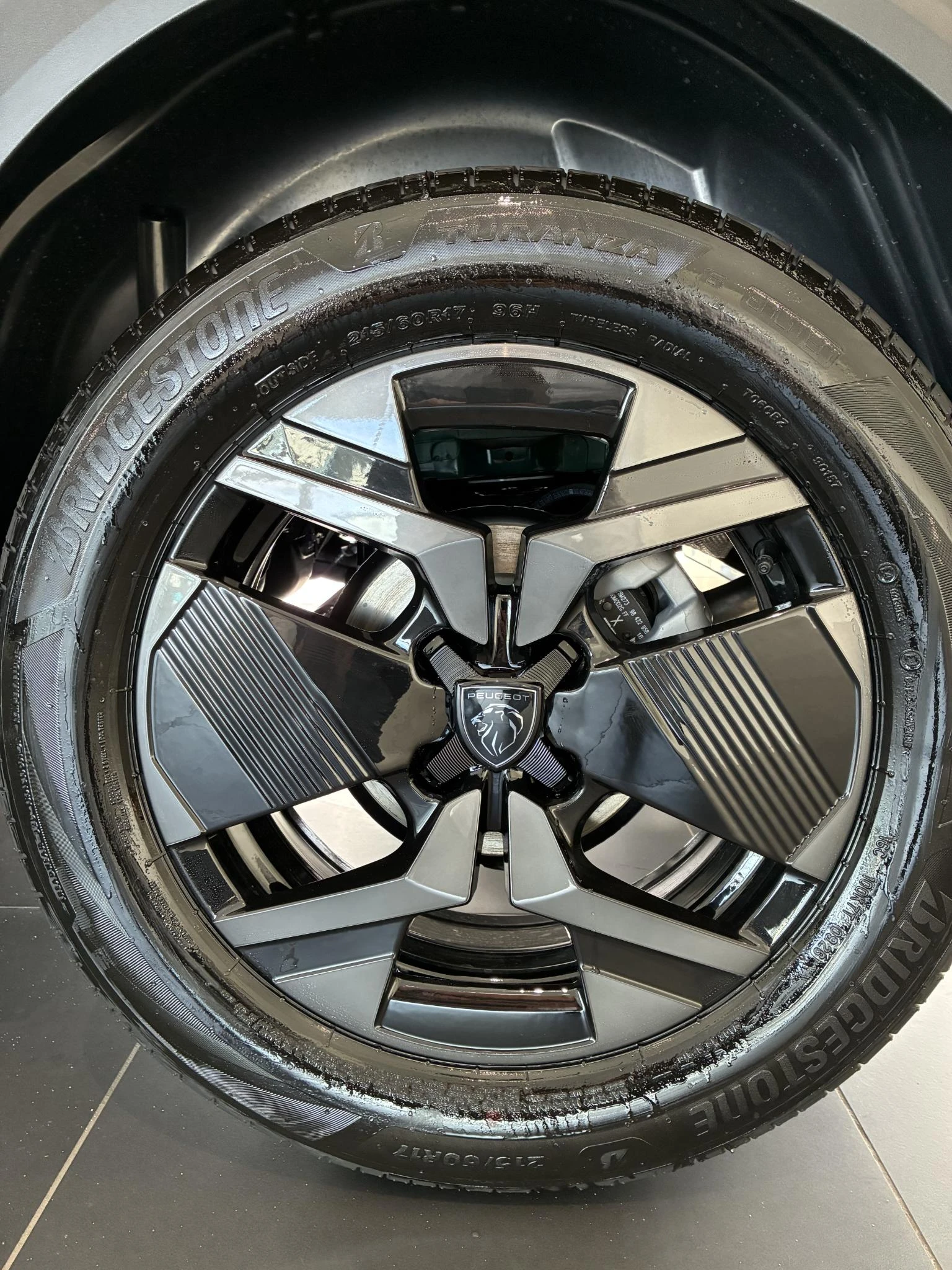 Peugeot-2008-image-26