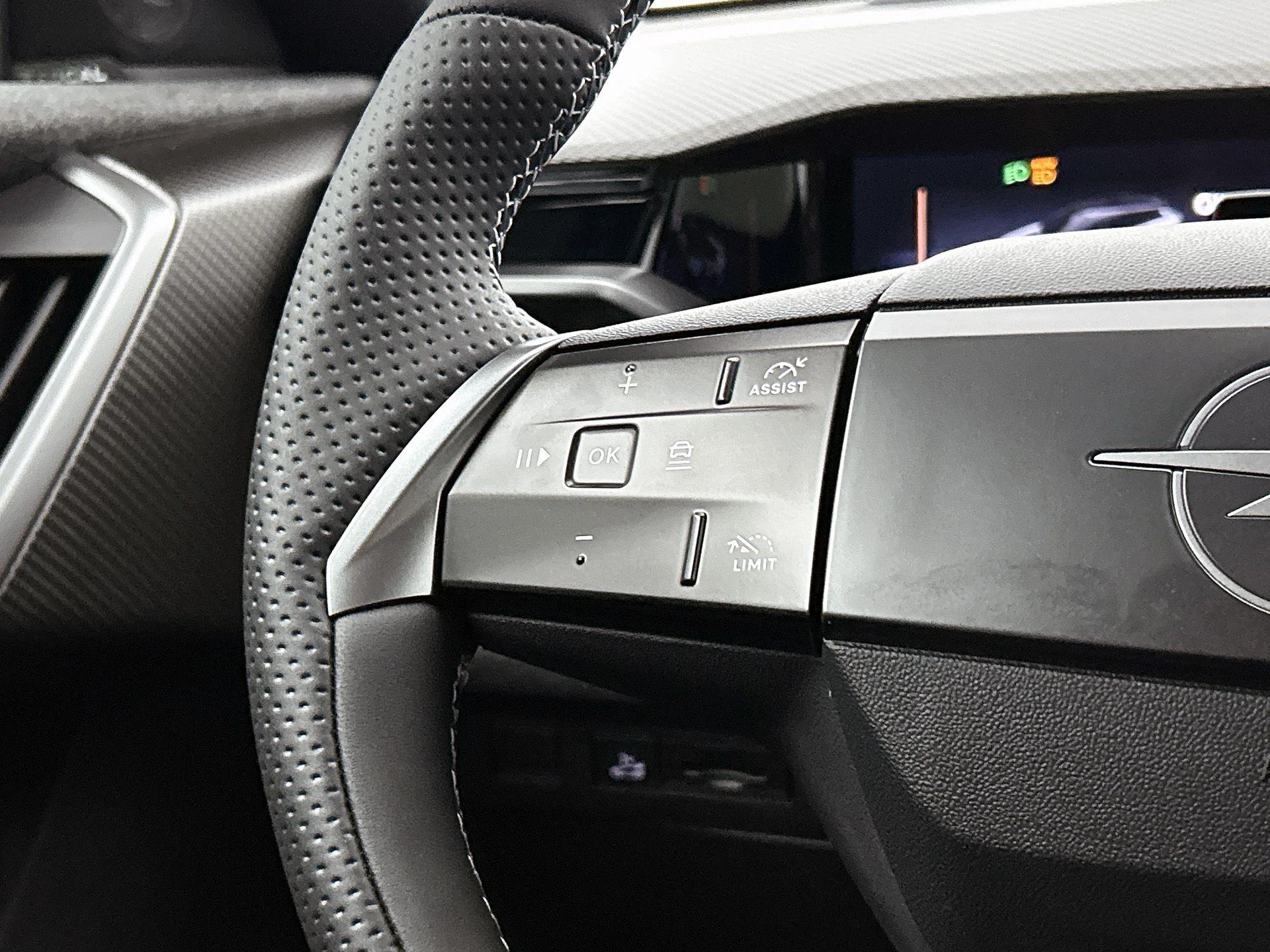 Opel-Grandland-image-5