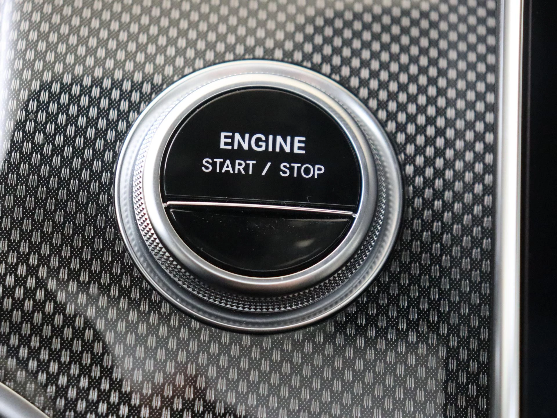 Mercedes-Benz-GLC-image-20