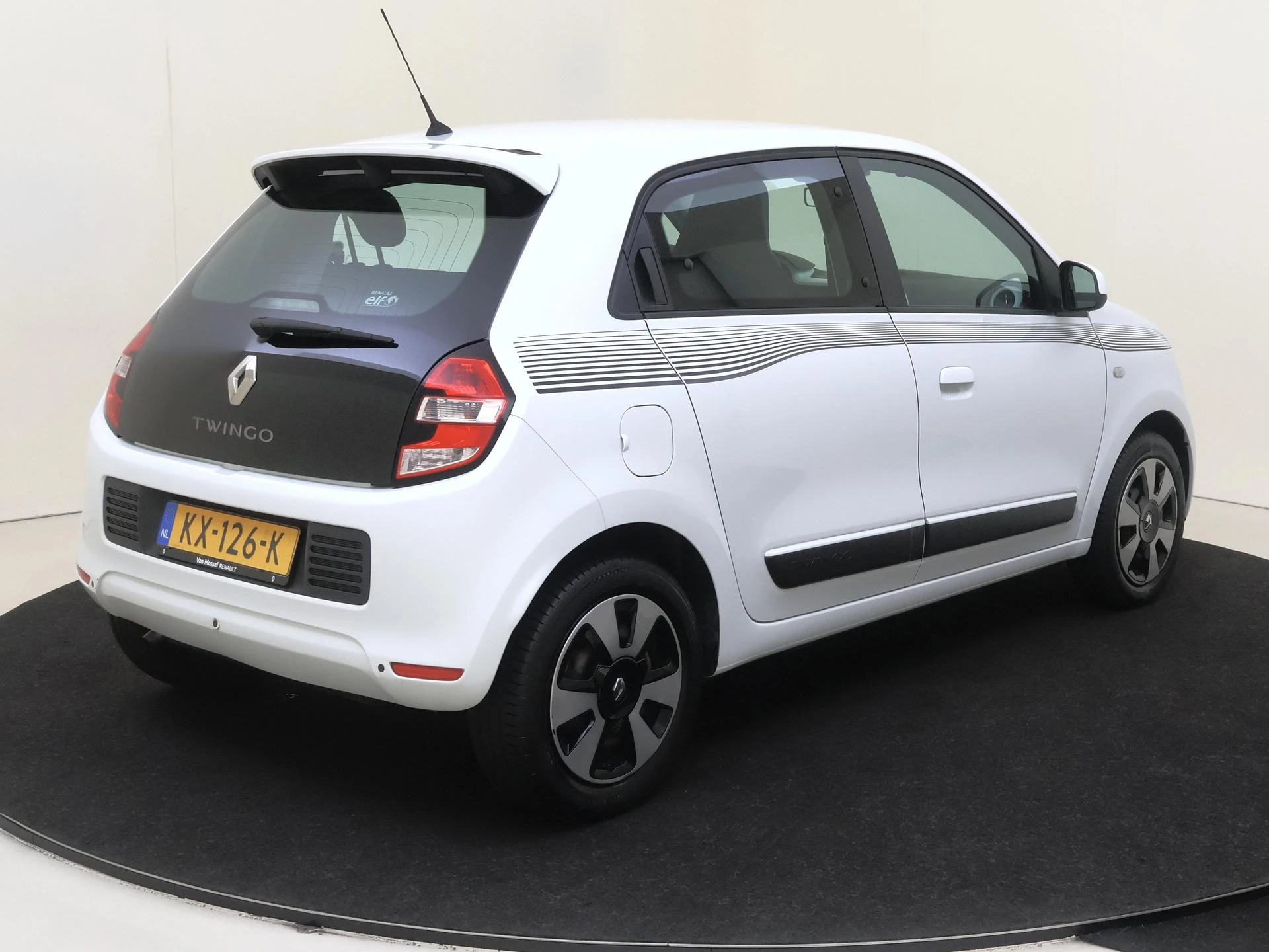 Renault-Twingo-image-3