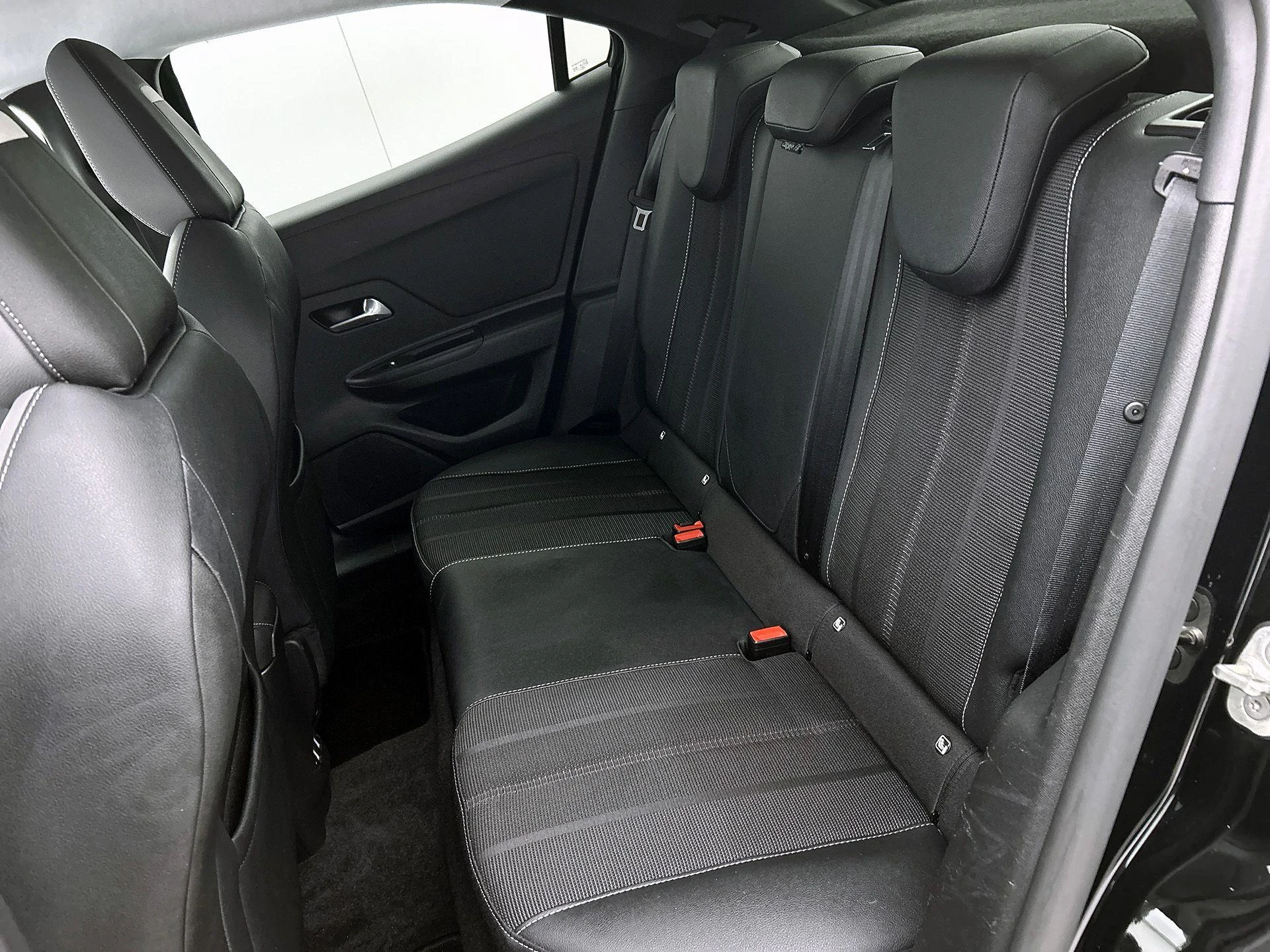 Opel-Mokka-e-image-26