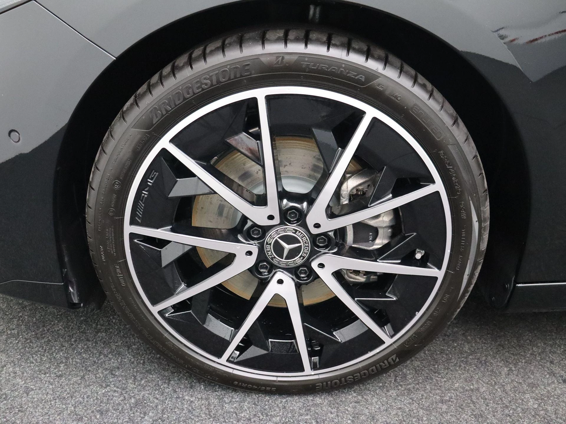 Mercedes-Benz-CLA-image-6