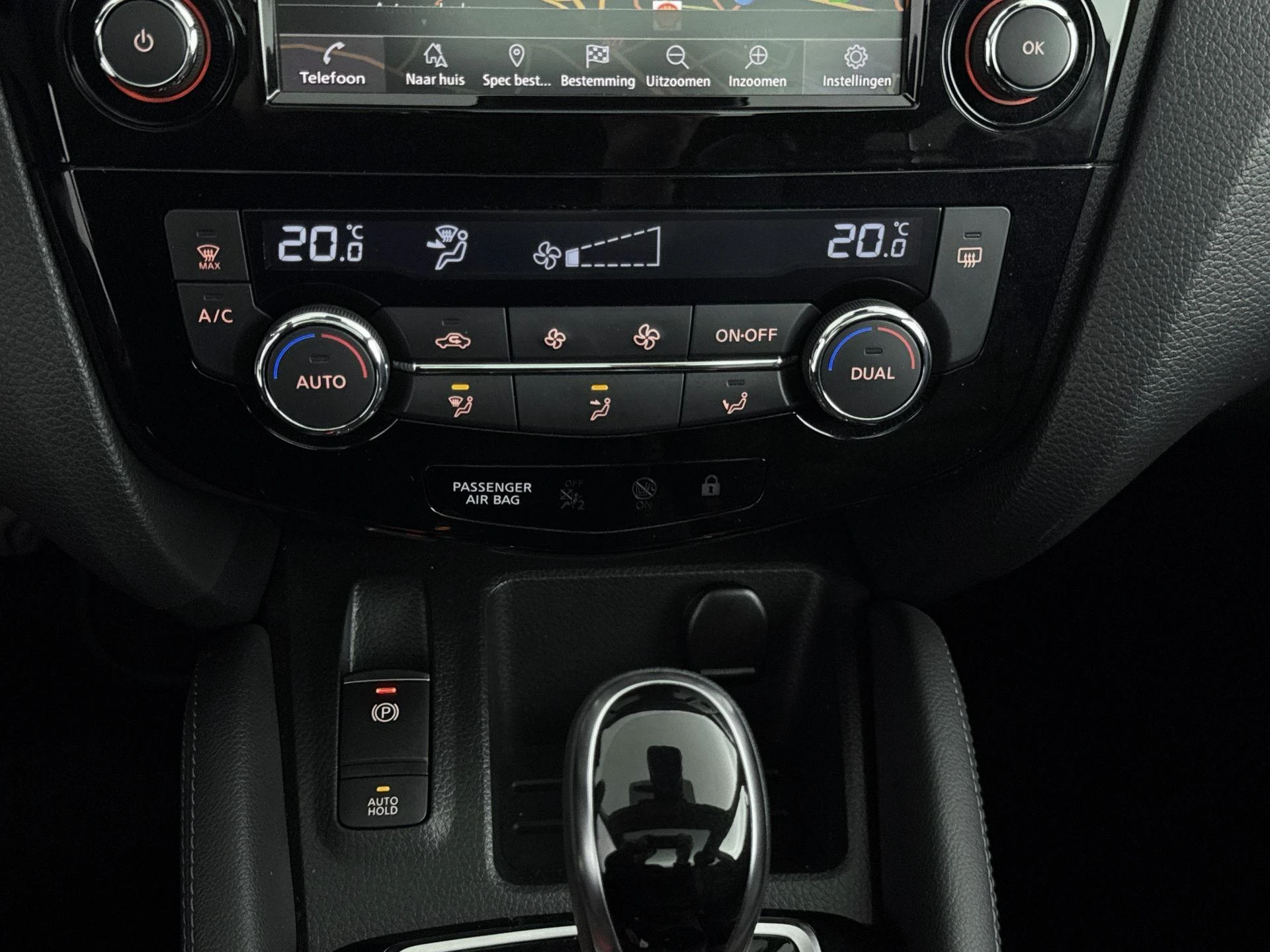 Nissan-QASHQAI-image-14
