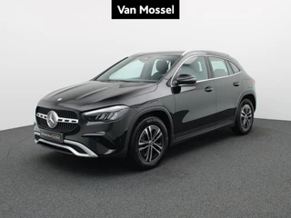 Mercedes-Benz GLA 180 Business Line + TREKHAAK + CAMERA + SENSOREN +