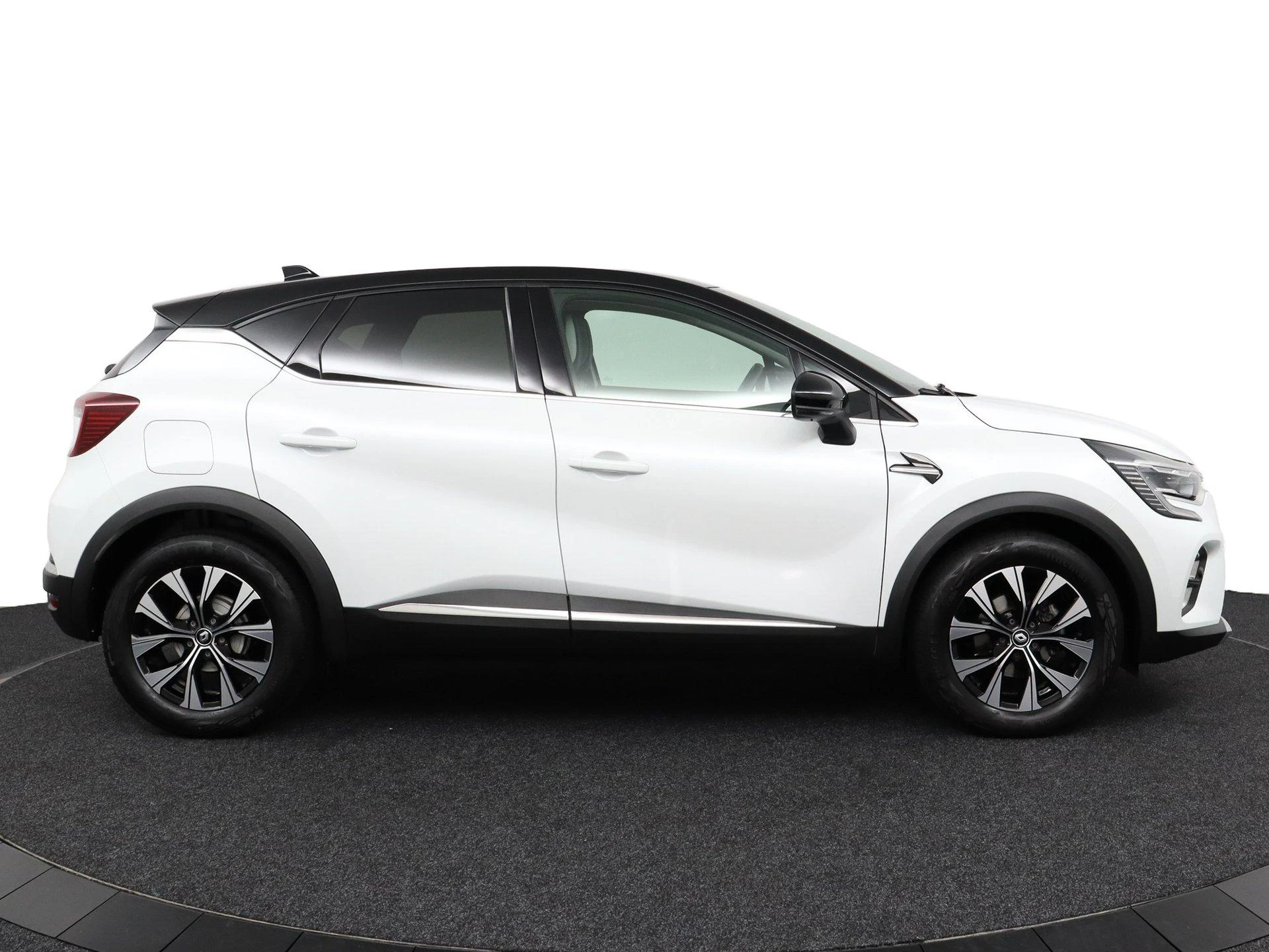Renault-Captur-image-5