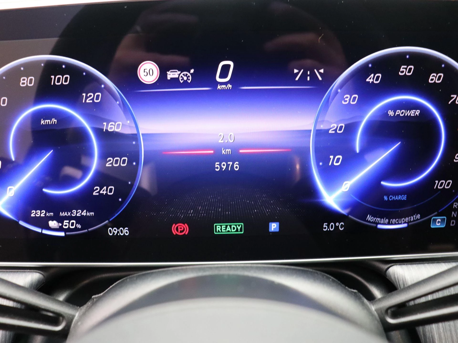 Mercedes-Benz EQE 300 AMG Line + PANORAMISCH DAK + CARPLAY + CAMERA +