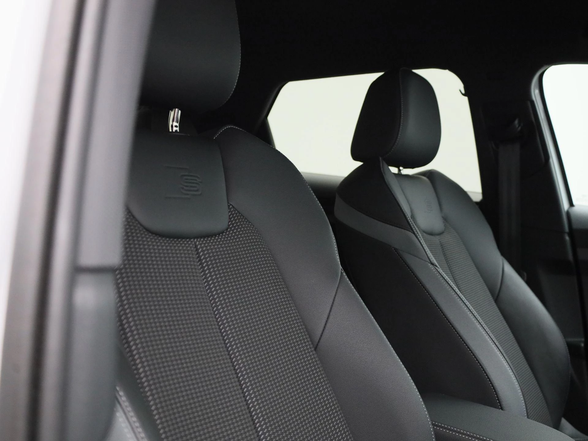Audi-A1 Sportback-image-38