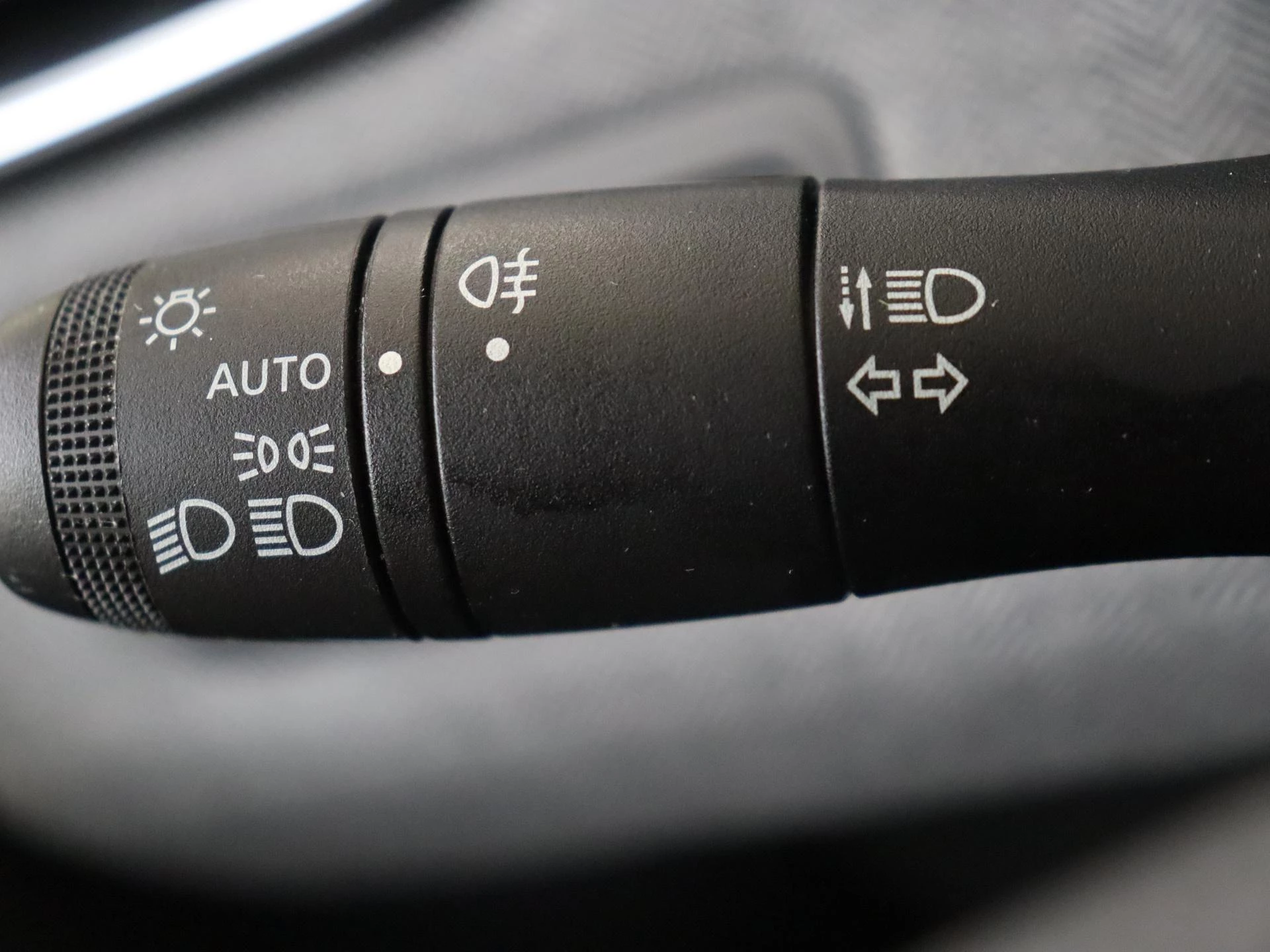 Renault Clio 1.6 E-Tech Full Hybrid 145 techno AUTOMAAT