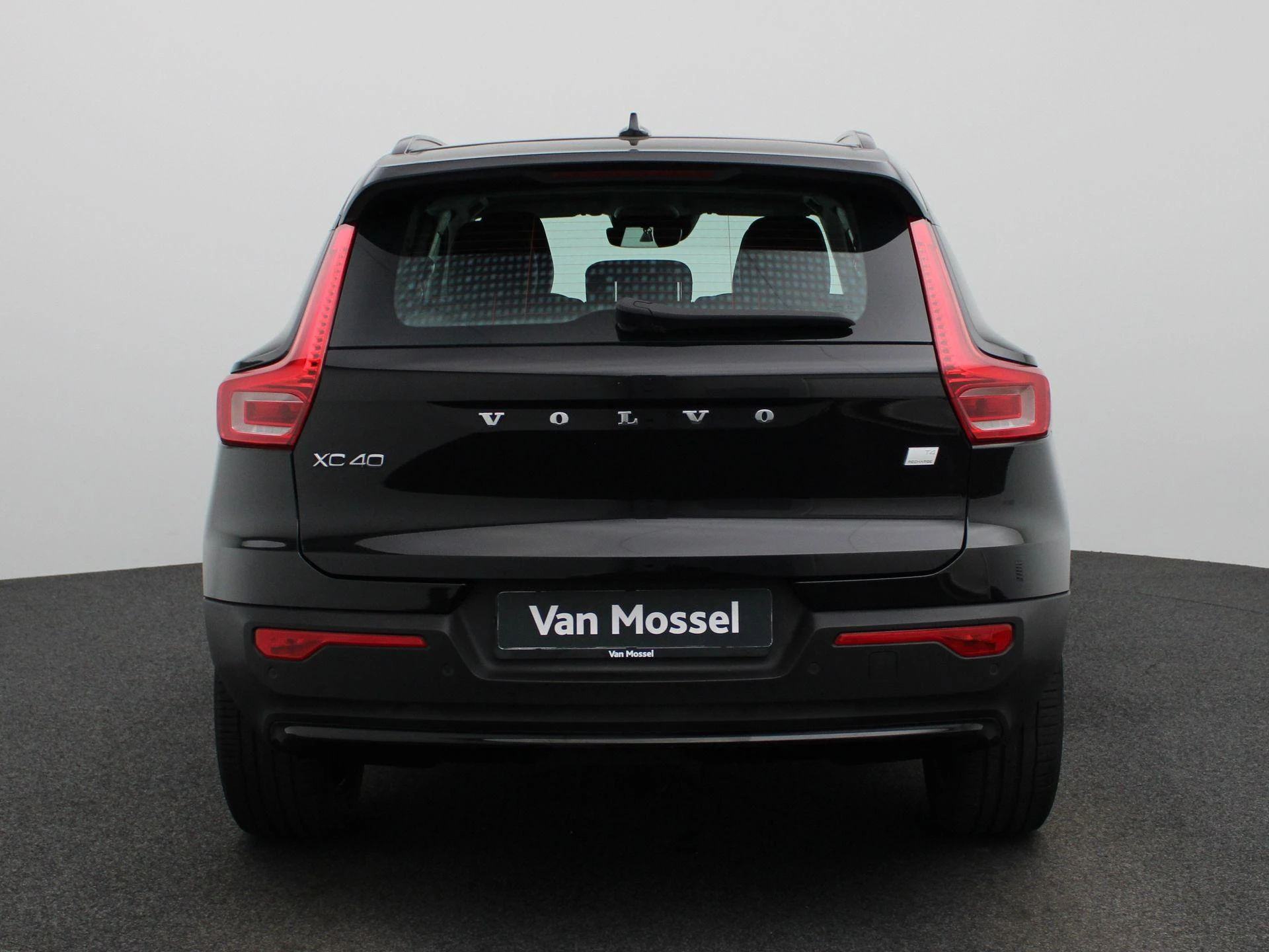 Volvo-XC40-image-4