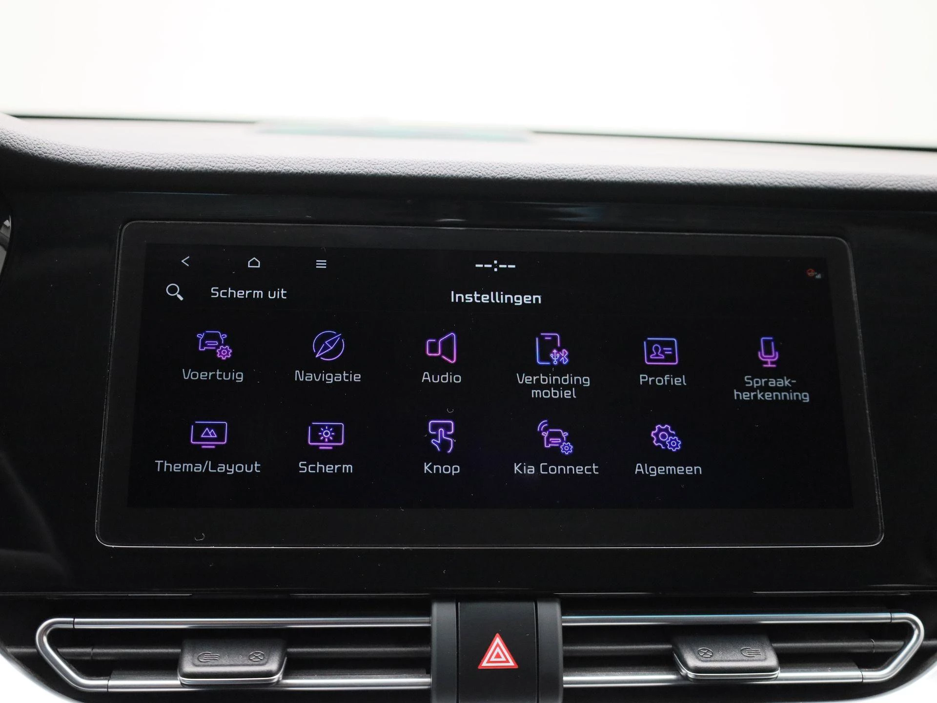 Kia-Niro-image-23