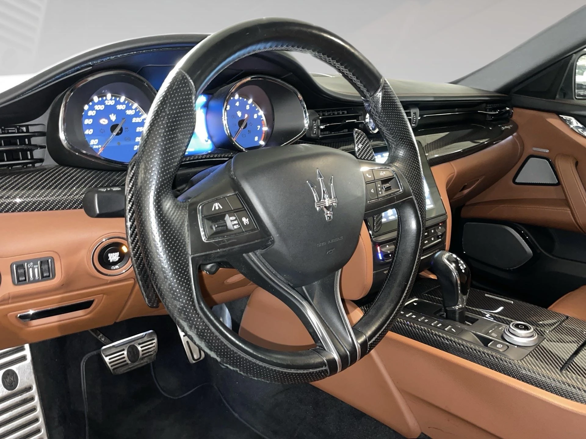 Maserati-Quattroporte-image-7