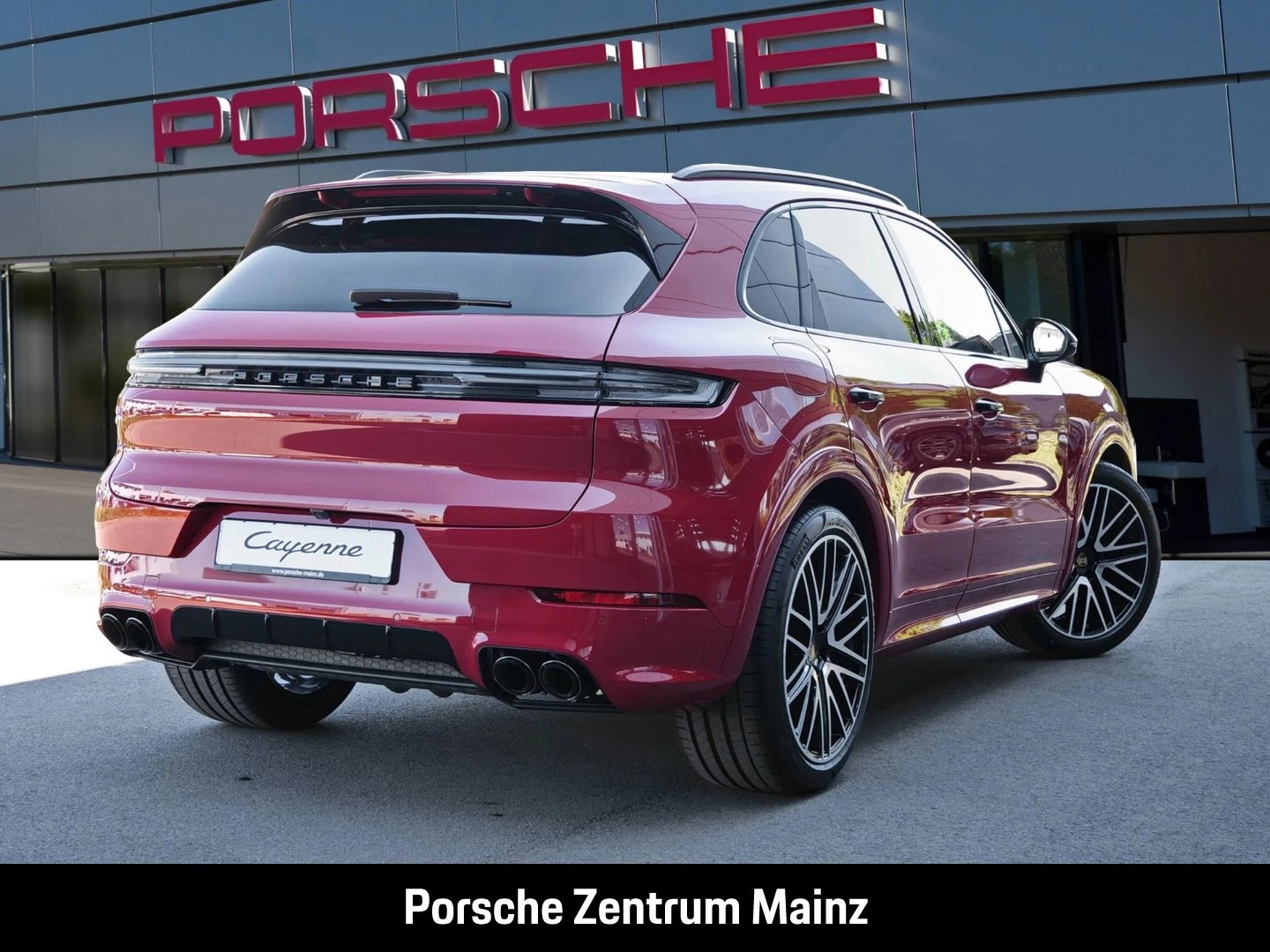 Porsche-Cayenne-image-2
