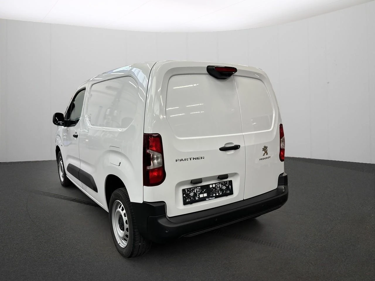 Peugeot-Partner-image-1