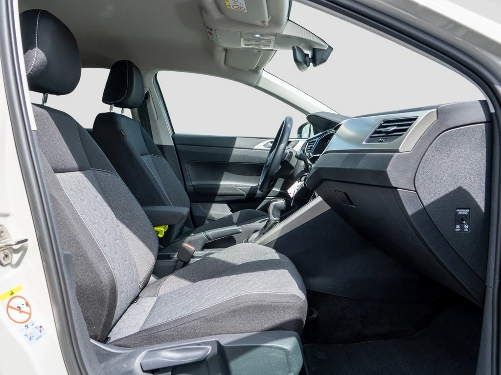 Volkswagen-Polo-image-6