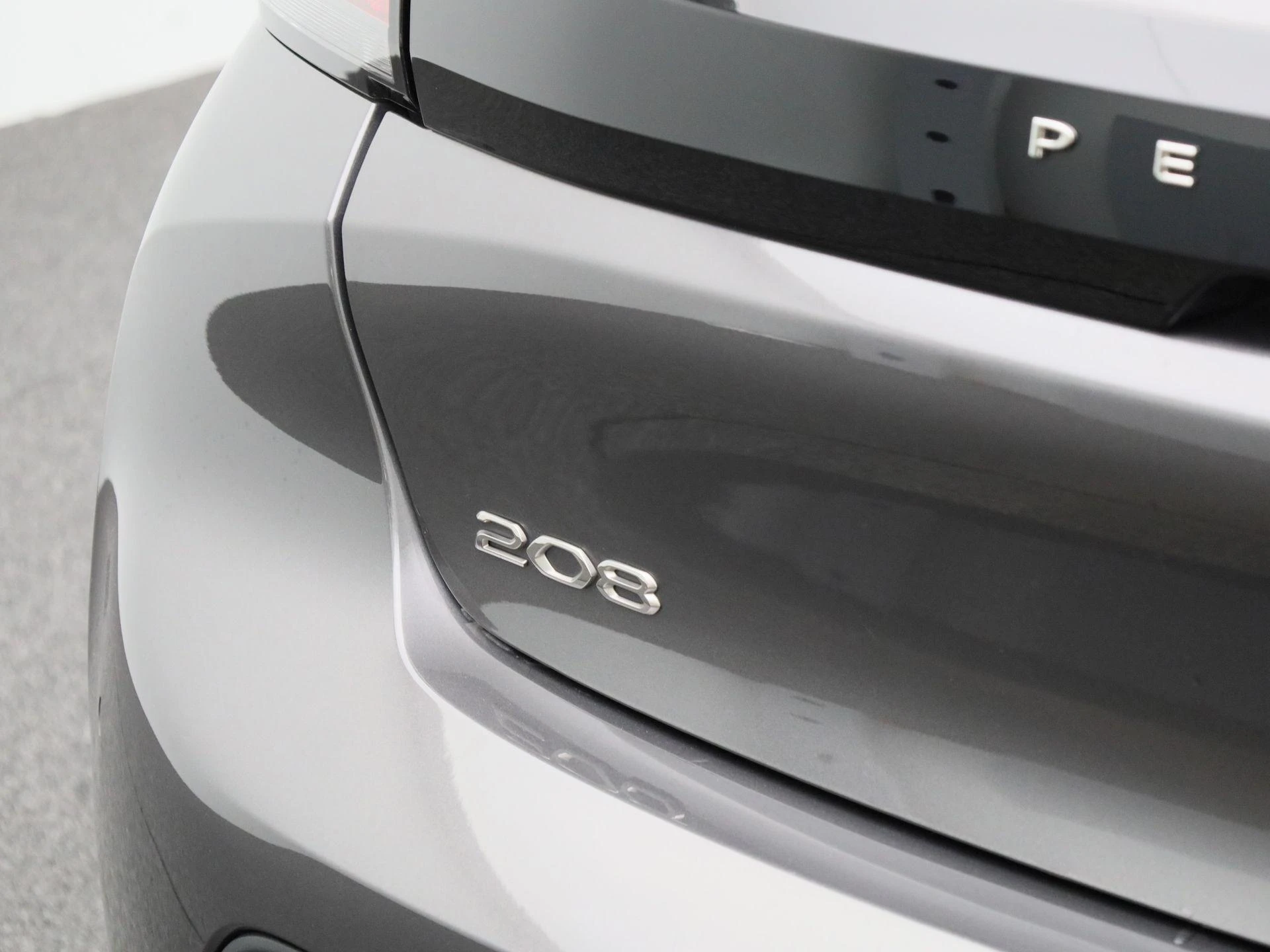Peugeot-208-image-35