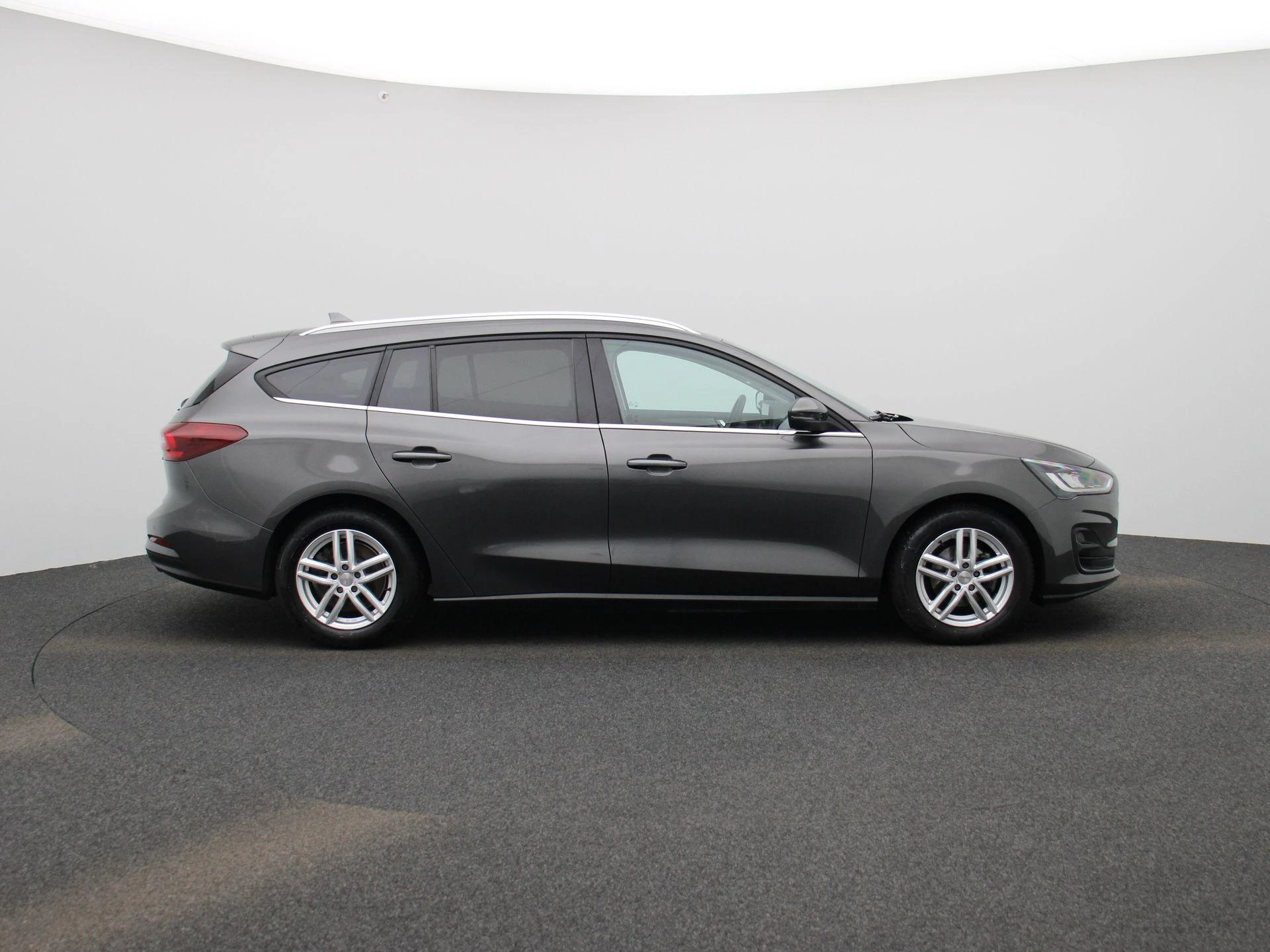 Ford-Focus-image-5
