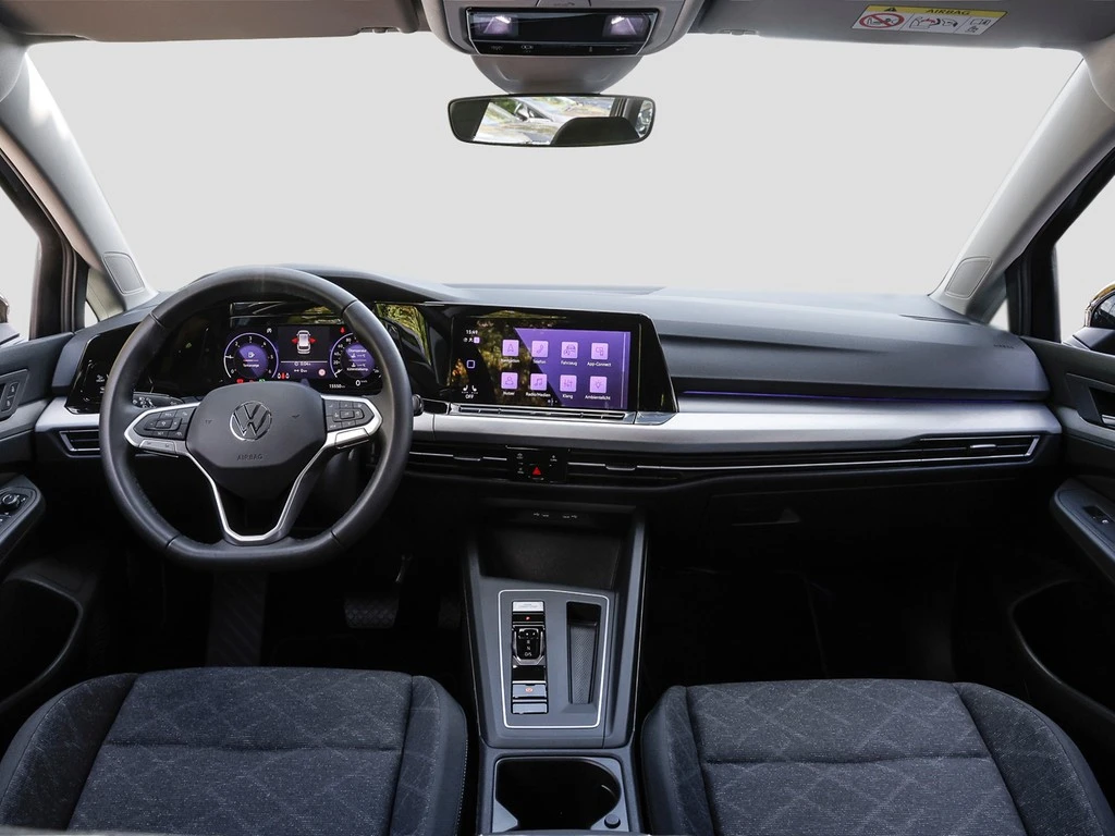 Volkswagen-Golf-image-11