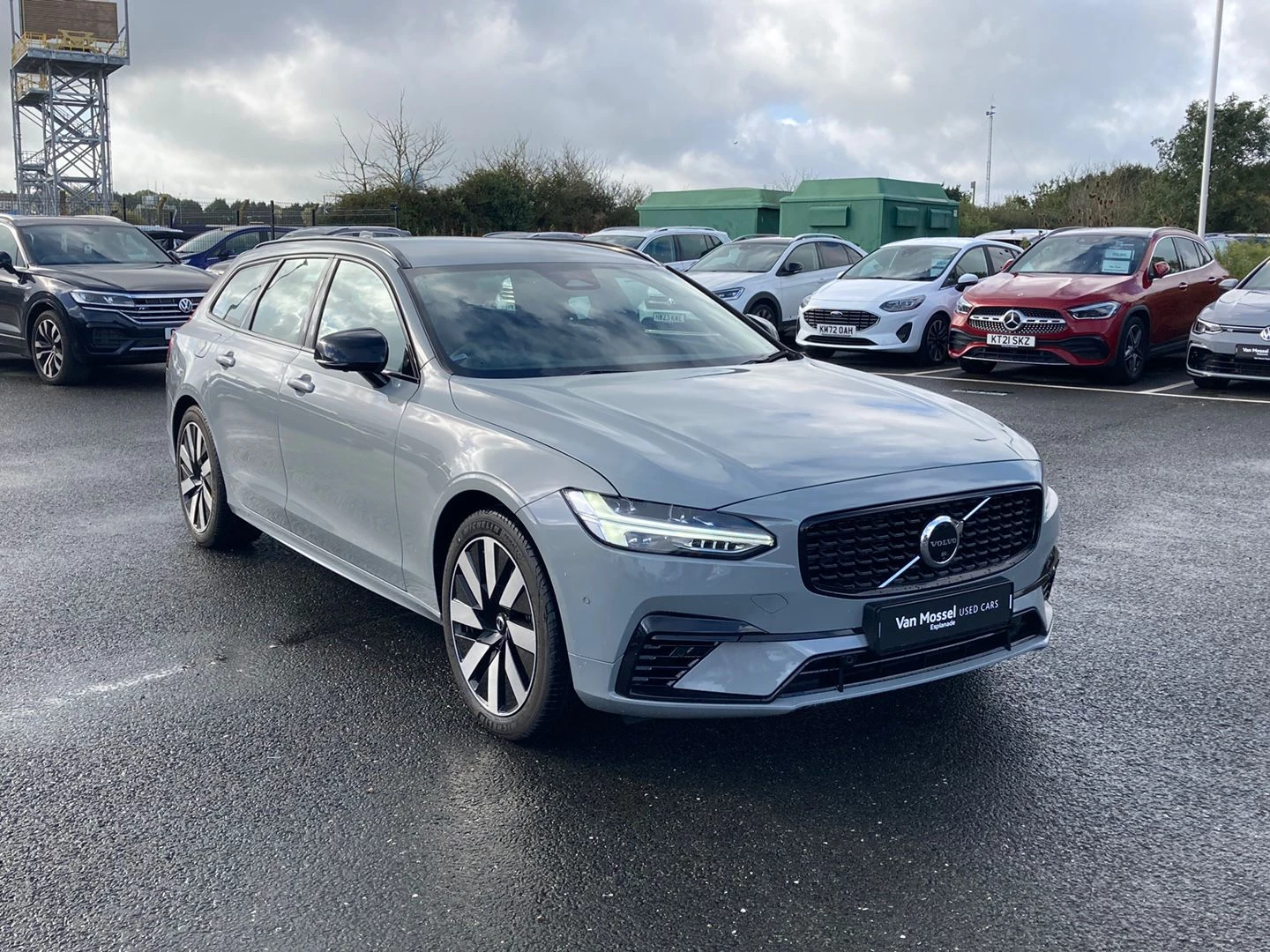 Volvo-V90-image-17