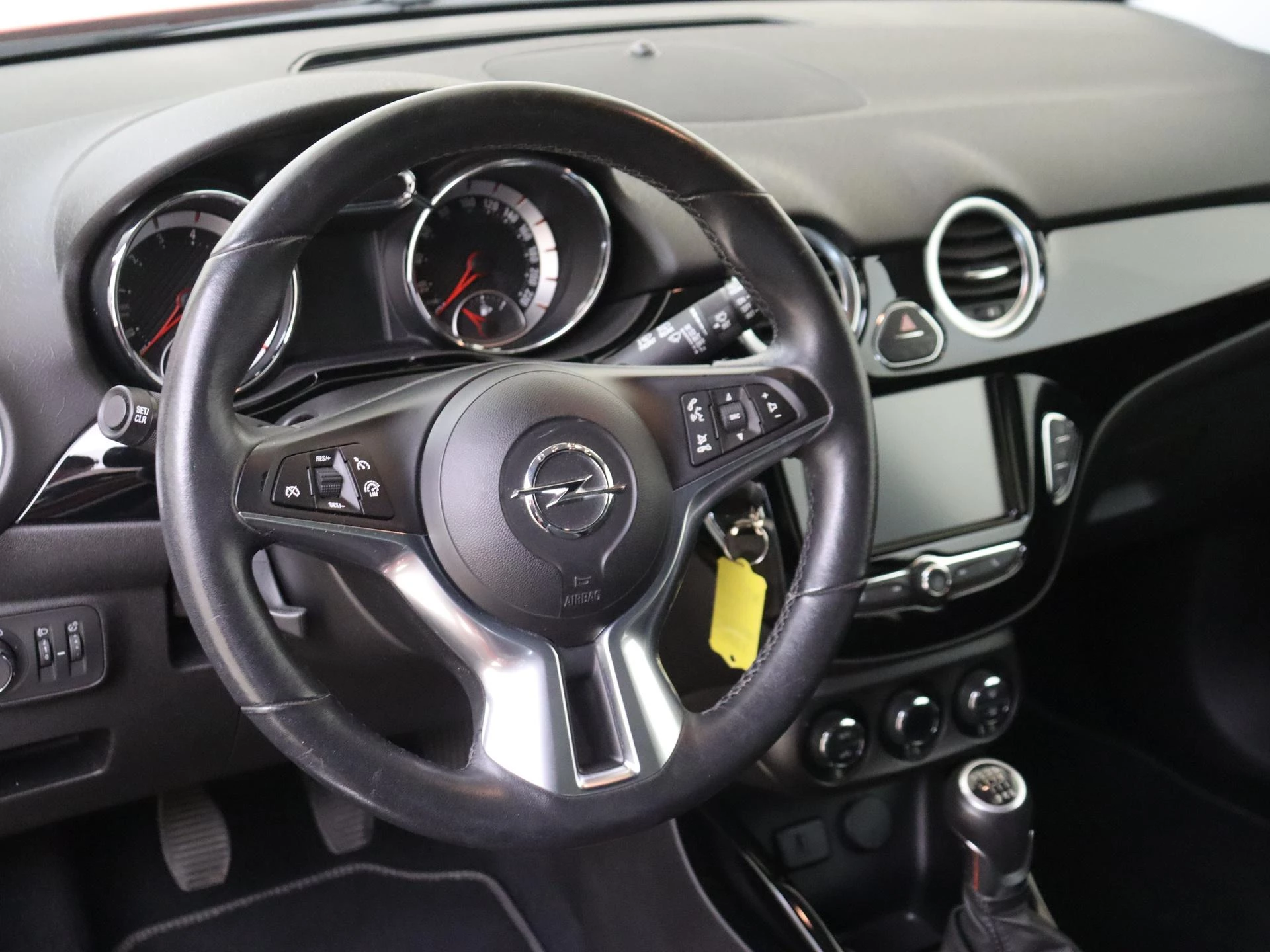 Opel Adam