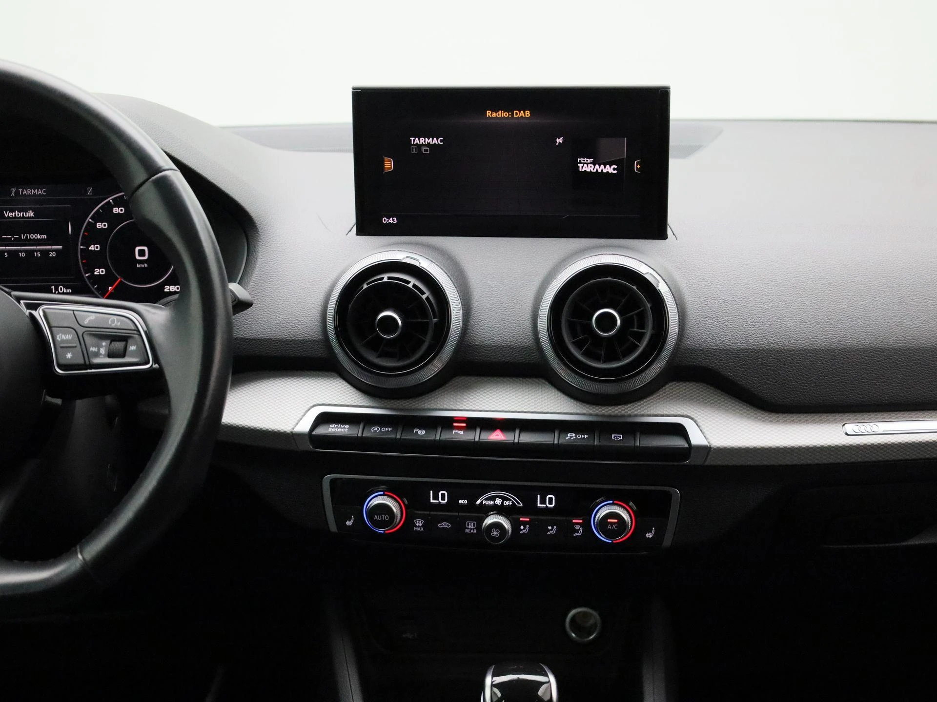 Audi-Q2-image-7