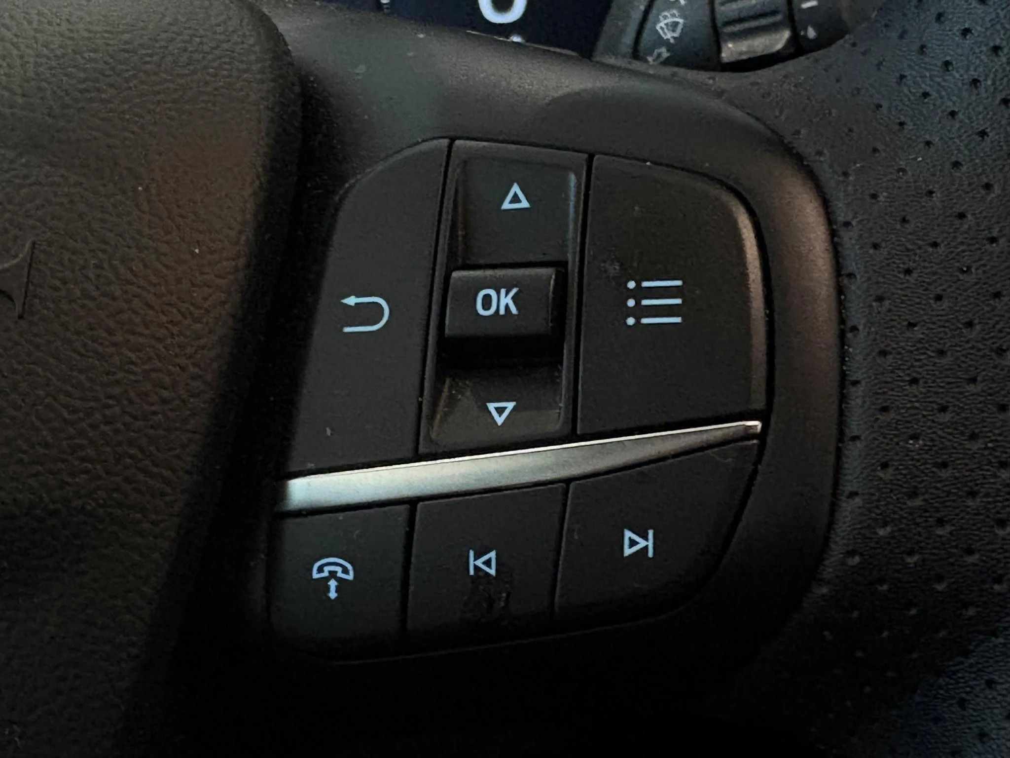 Ford-Kuga-image-18