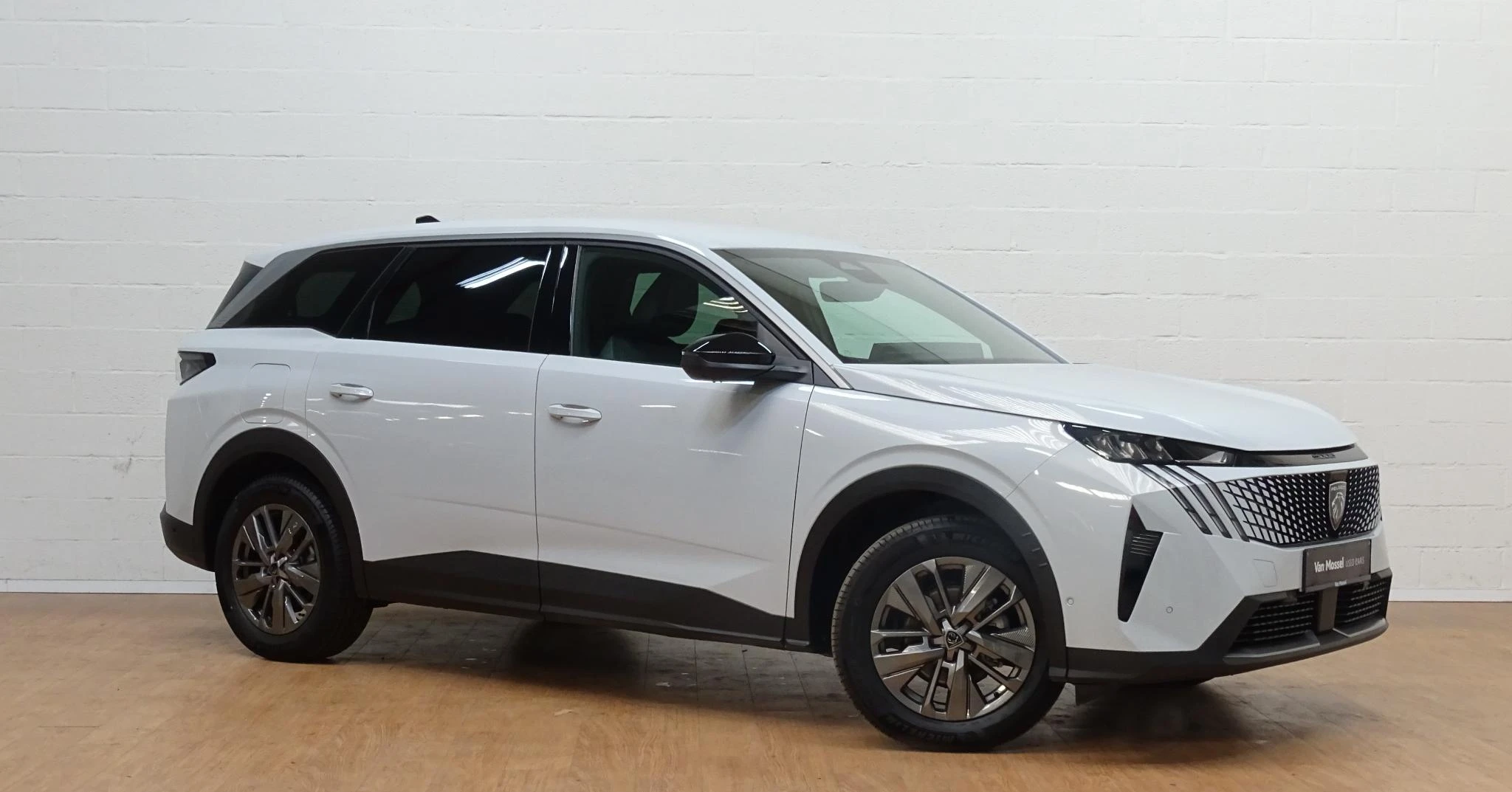 Peugeot-5008-image-1
