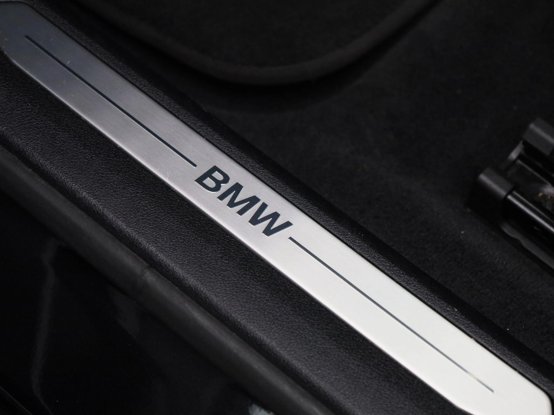 BMW-1 Reeks-image-29