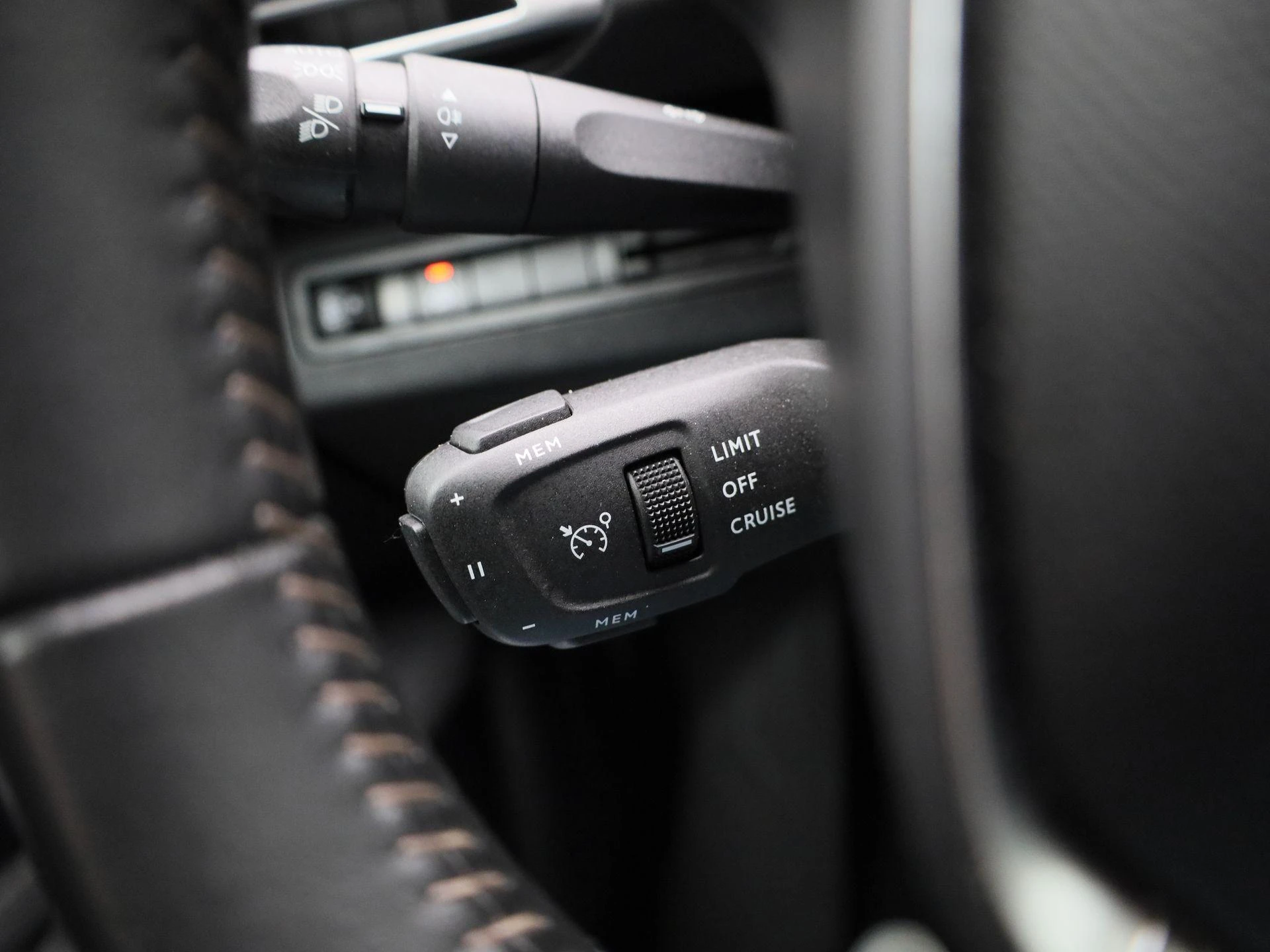 Peugeot-3008-image-19