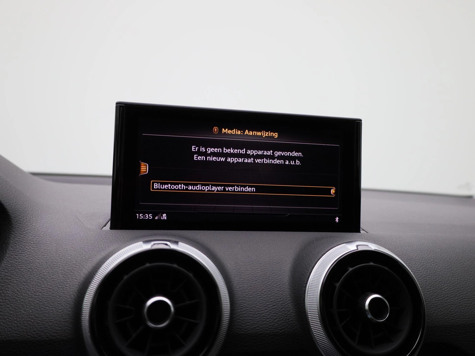 Audi-Q2-image-26
