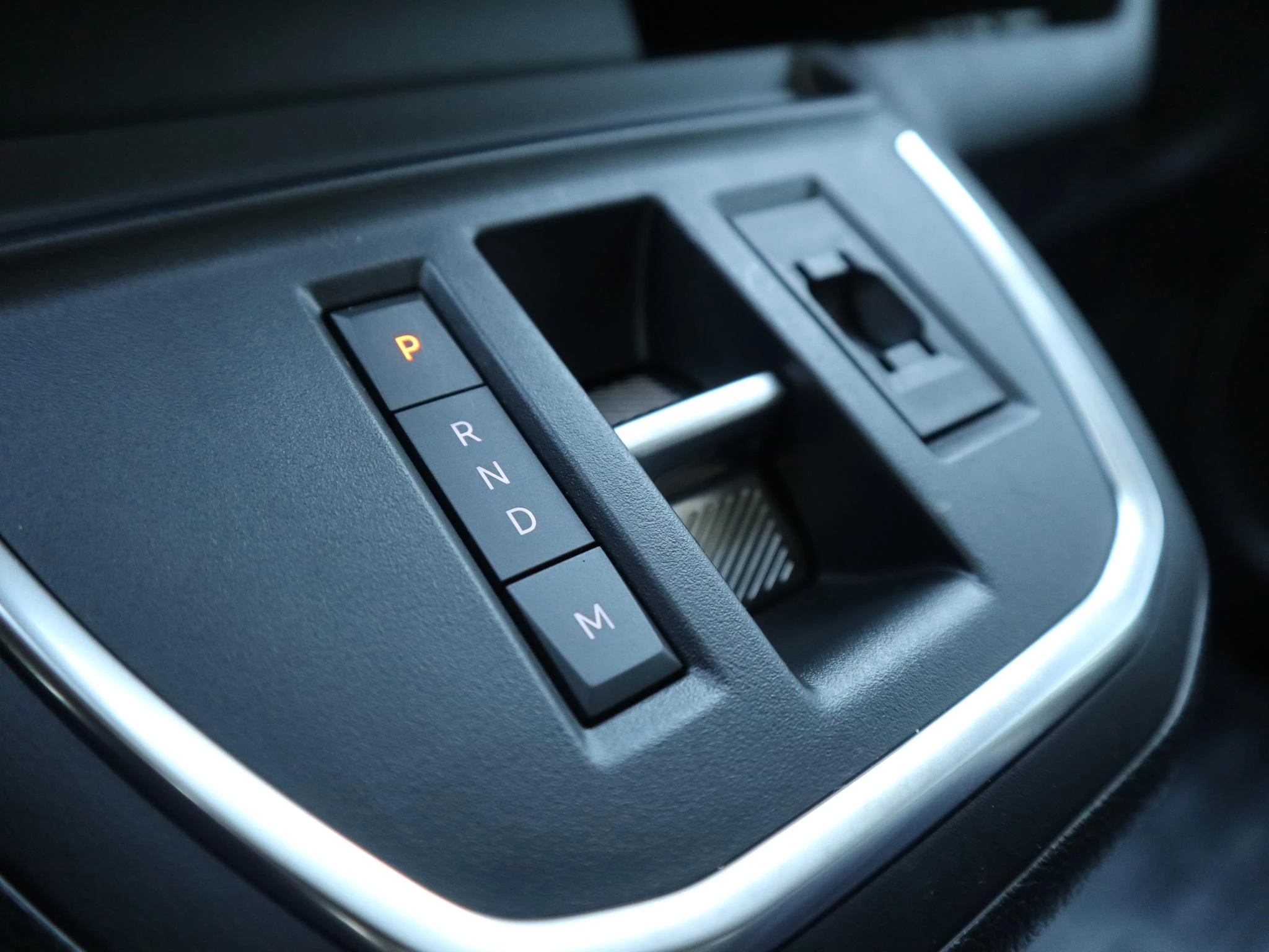 Peugeot-e-Expert-image-11