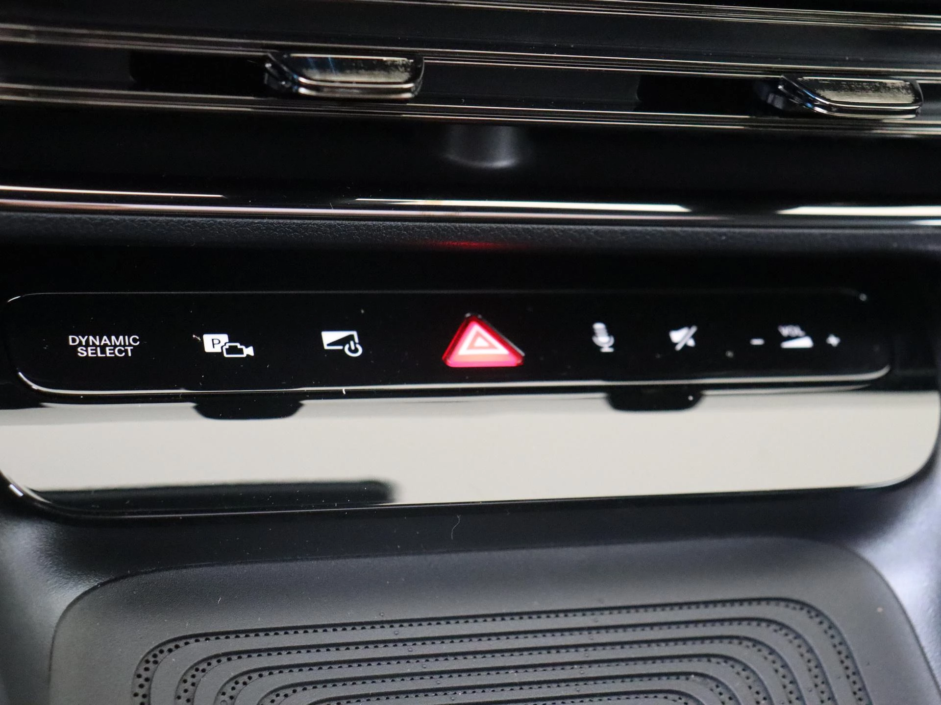 Mercedes-Benz CLA 250+ Launch Edition 85.5 kWh