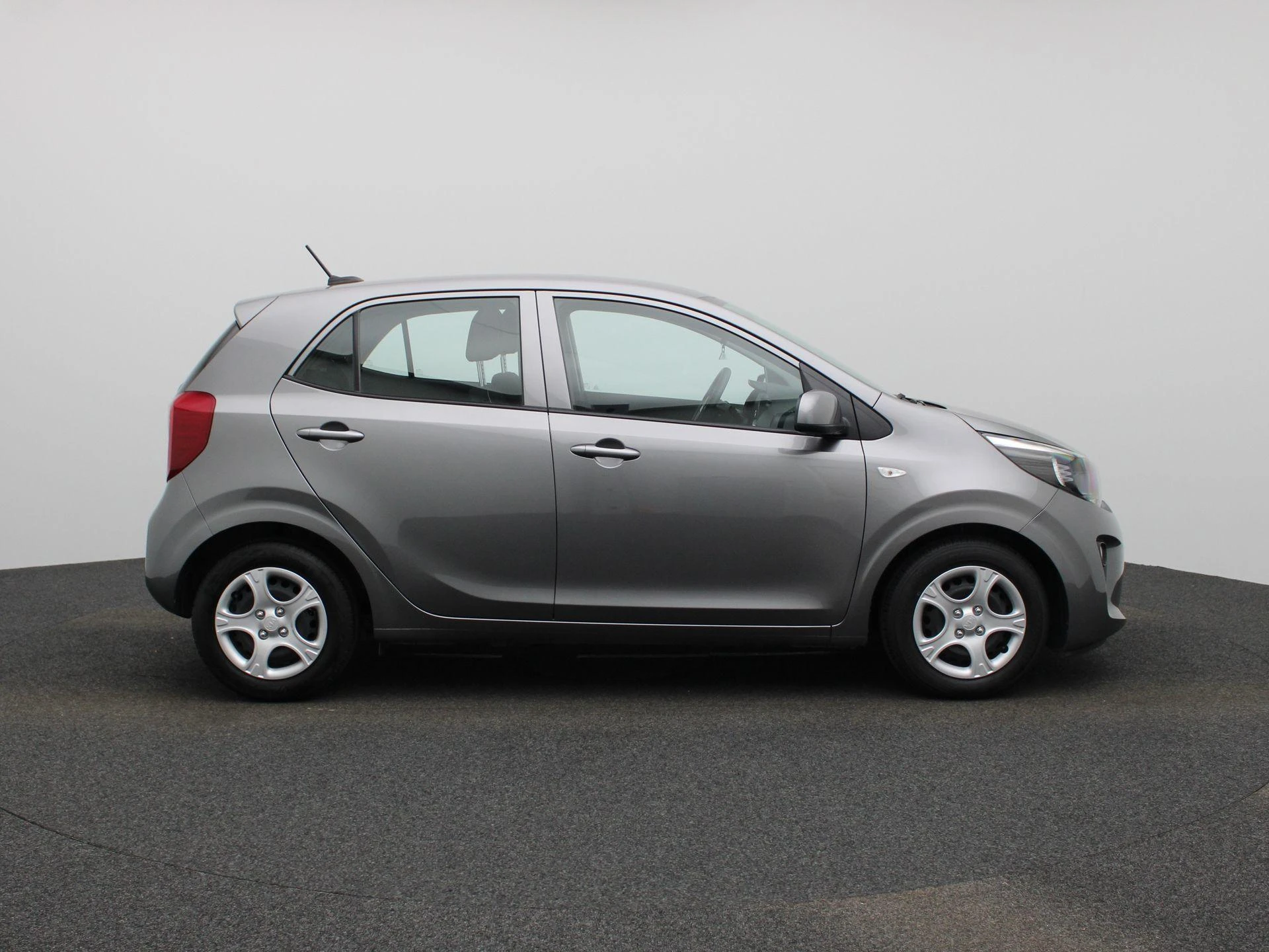 Kia-Picanto-image-5