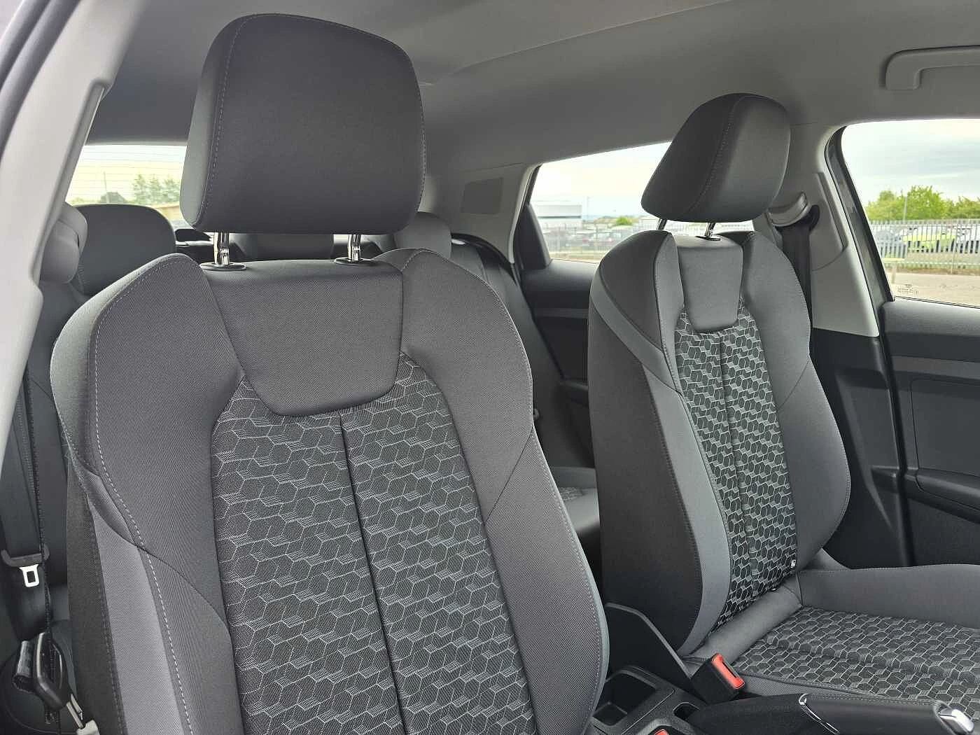 Audi-A1 Sportback-image-14
